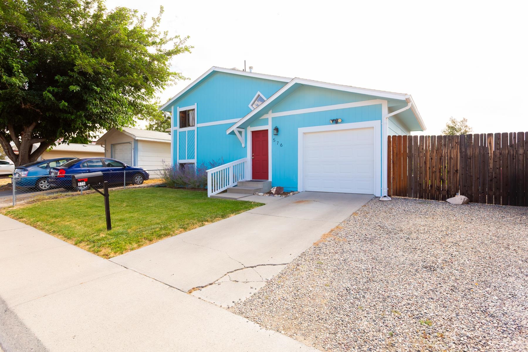 576 31 3/4 Road Property Photo 3