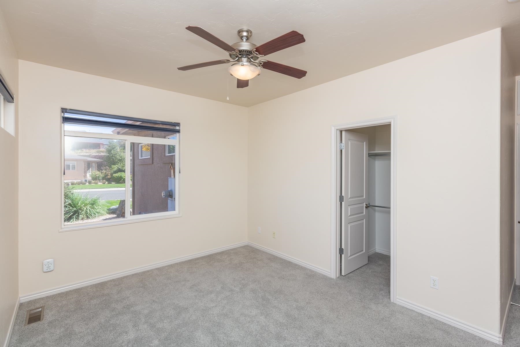 855 Summer Sage Court Property Photo 17