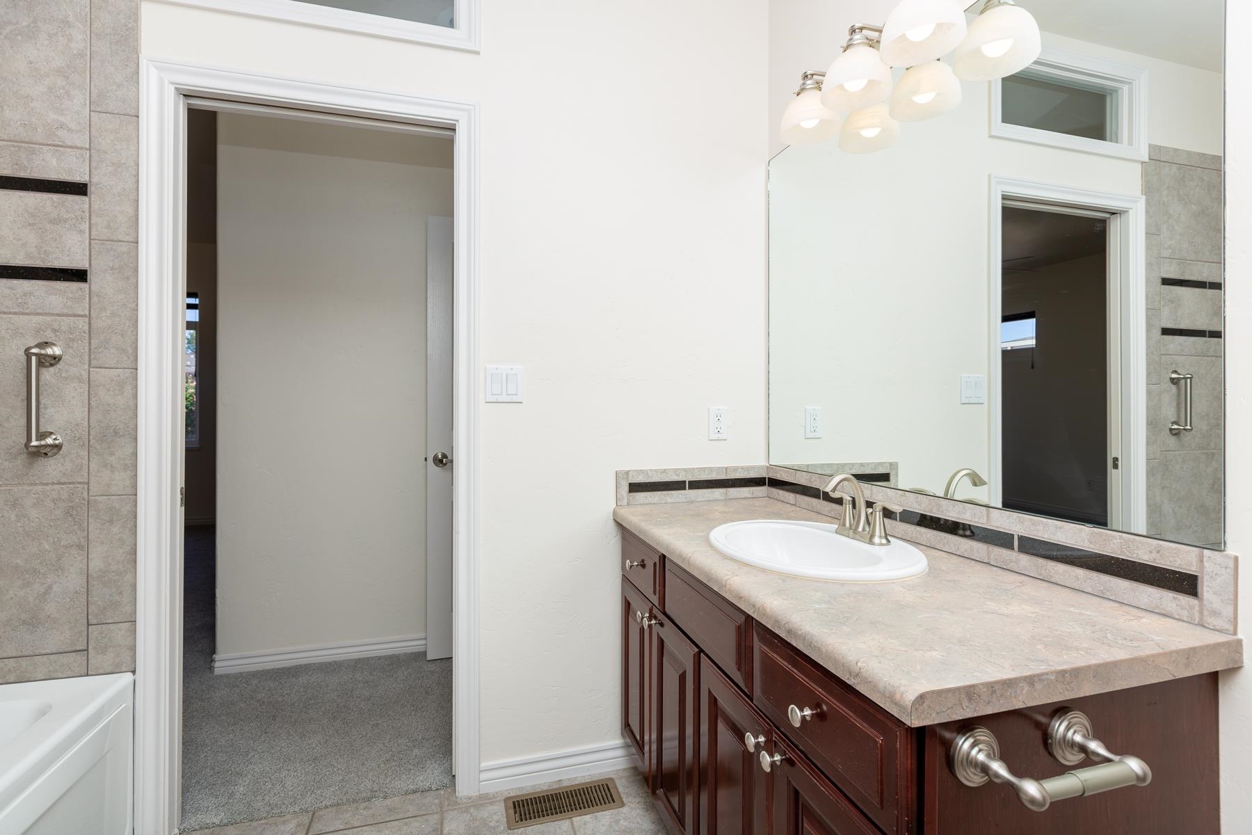 855 Summer Sage Court Property Photo 19