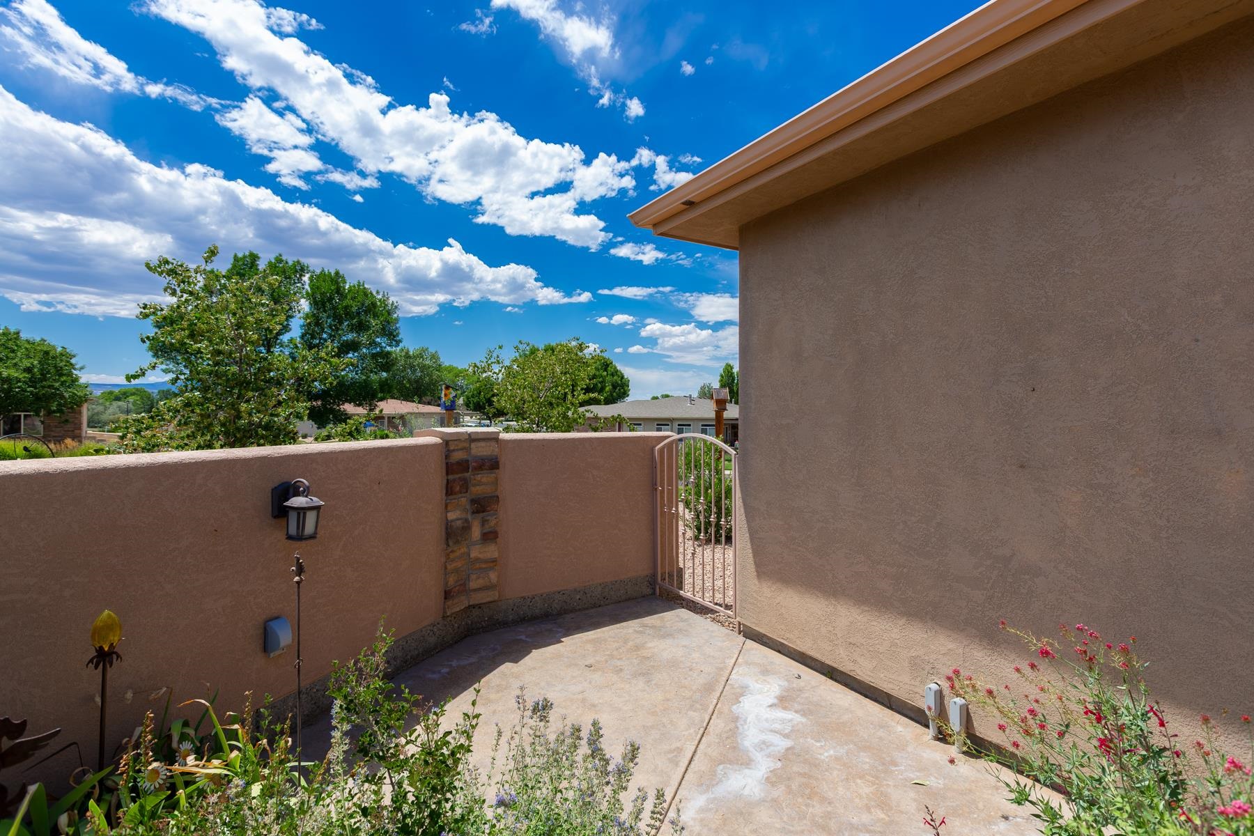 855 Summer Sage Court Property Photo 32