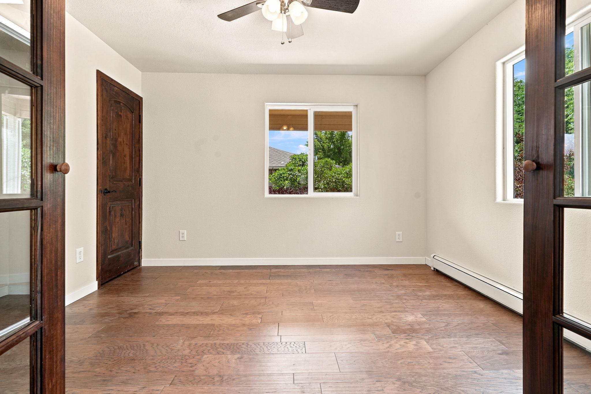 727 24 3/4 Road Property Photo 16