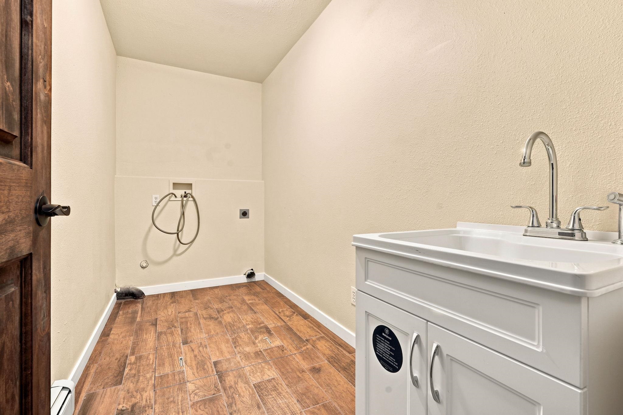 727 24 3/4 Road Property Photo 20