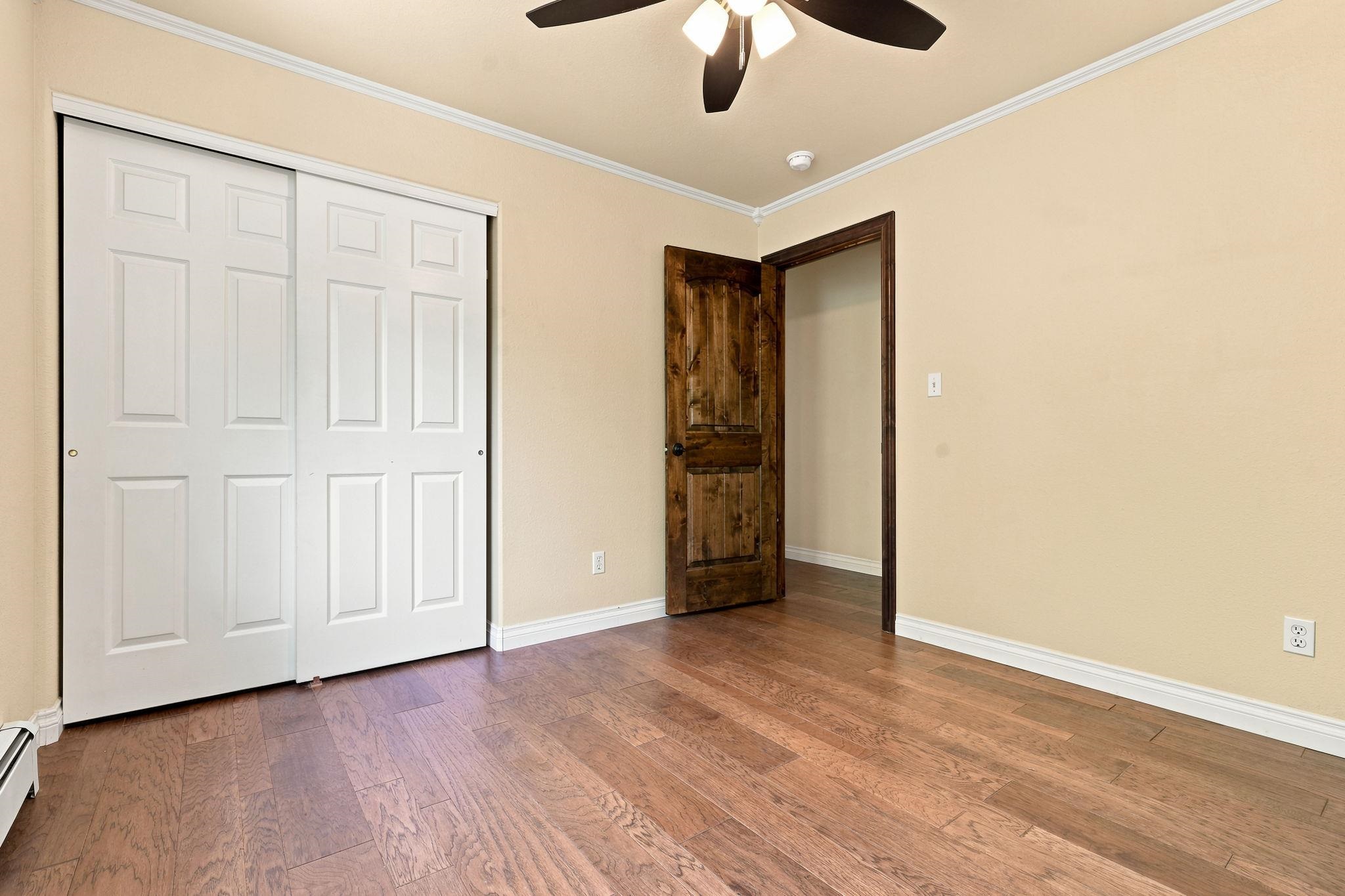 727 24 3/4 Road Property Photo 32