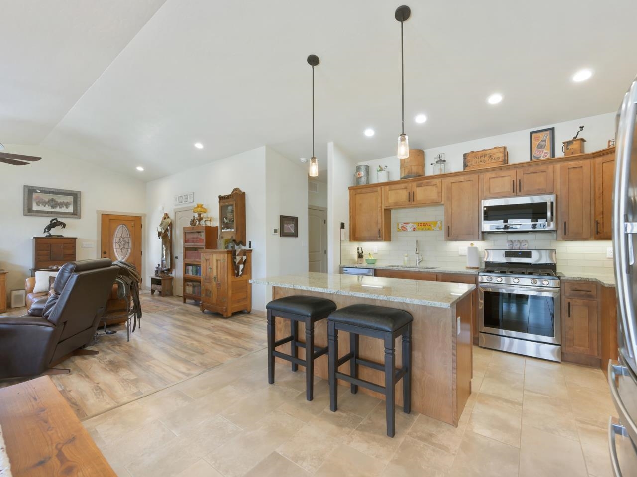 822 Adams Drive Property Photo 10