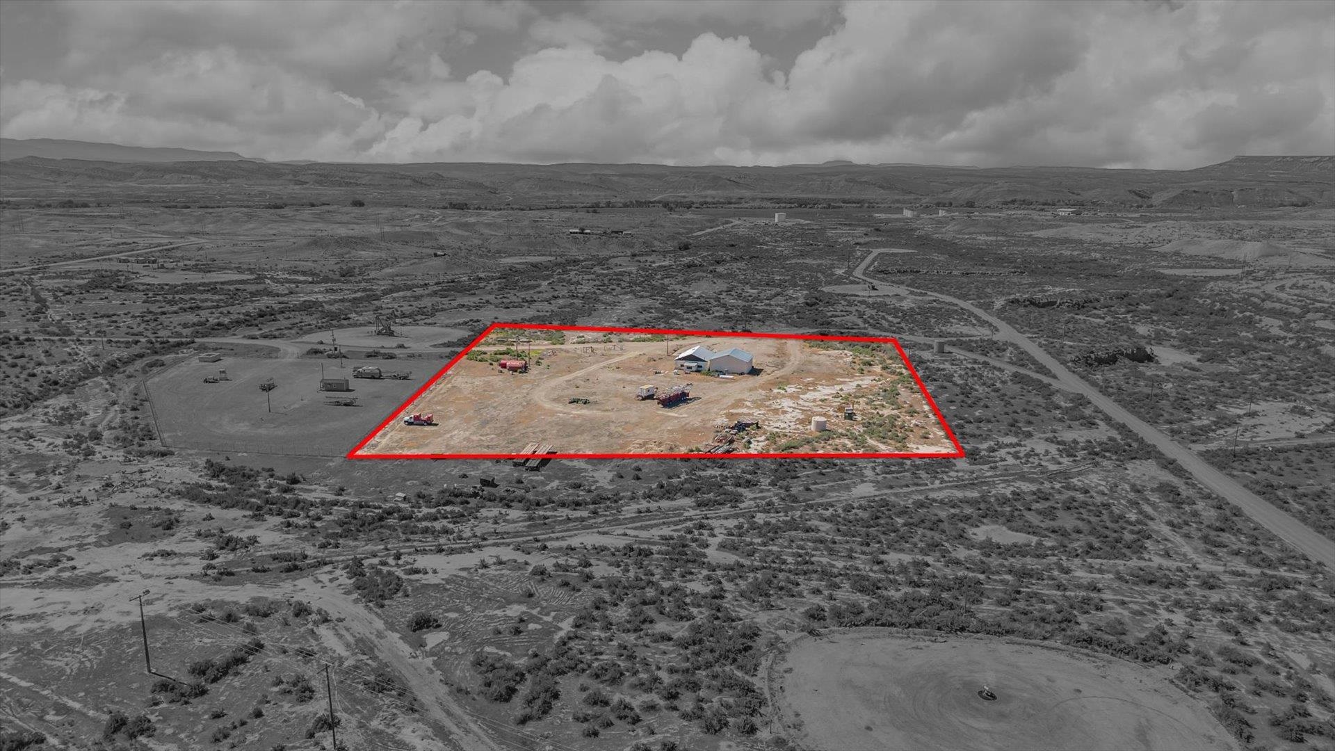 15672 Highway 64 Property Photo 5