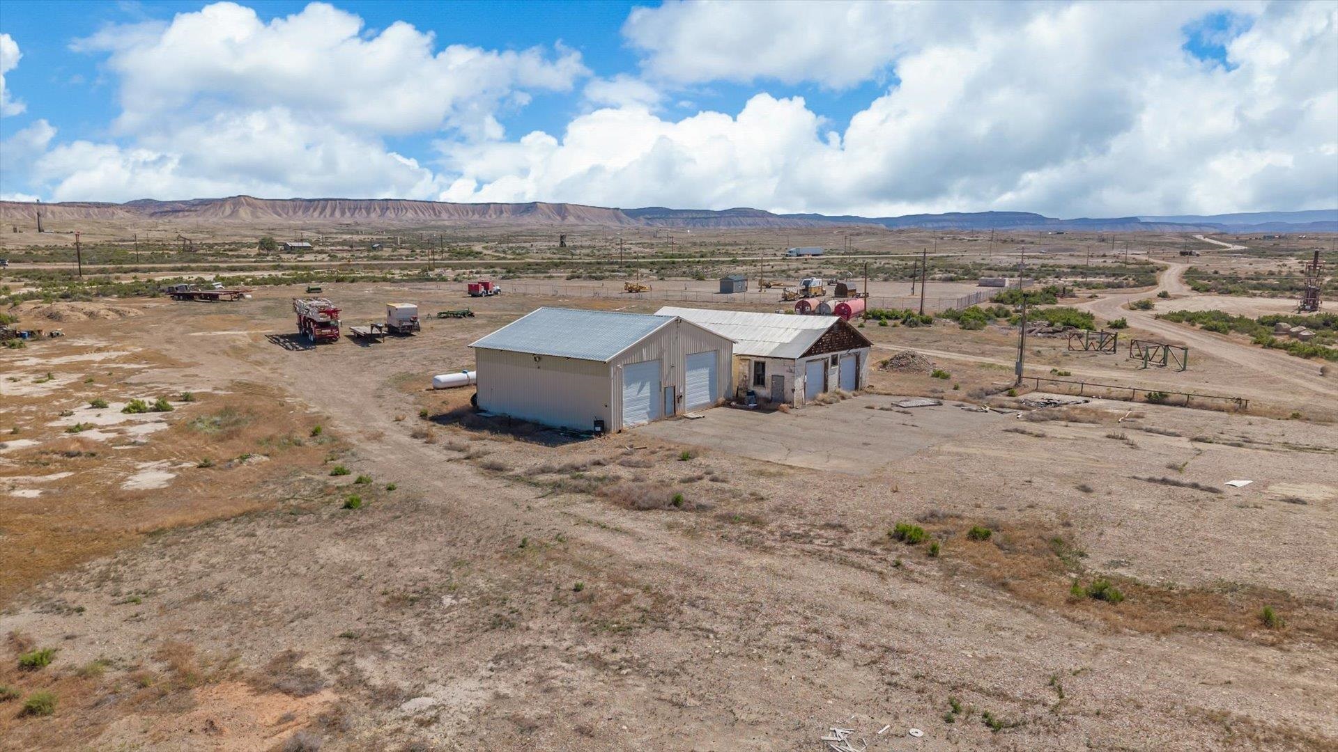 15672 Highway 64 Property Photo 9