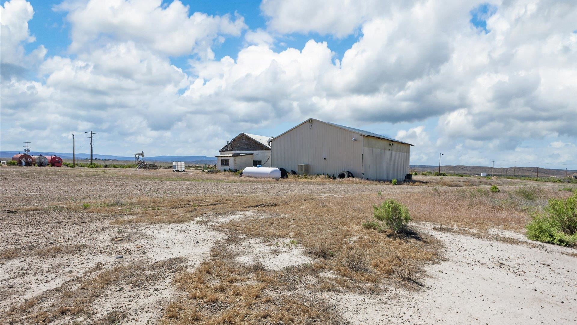 15672 Highway 64 Property Photo 11