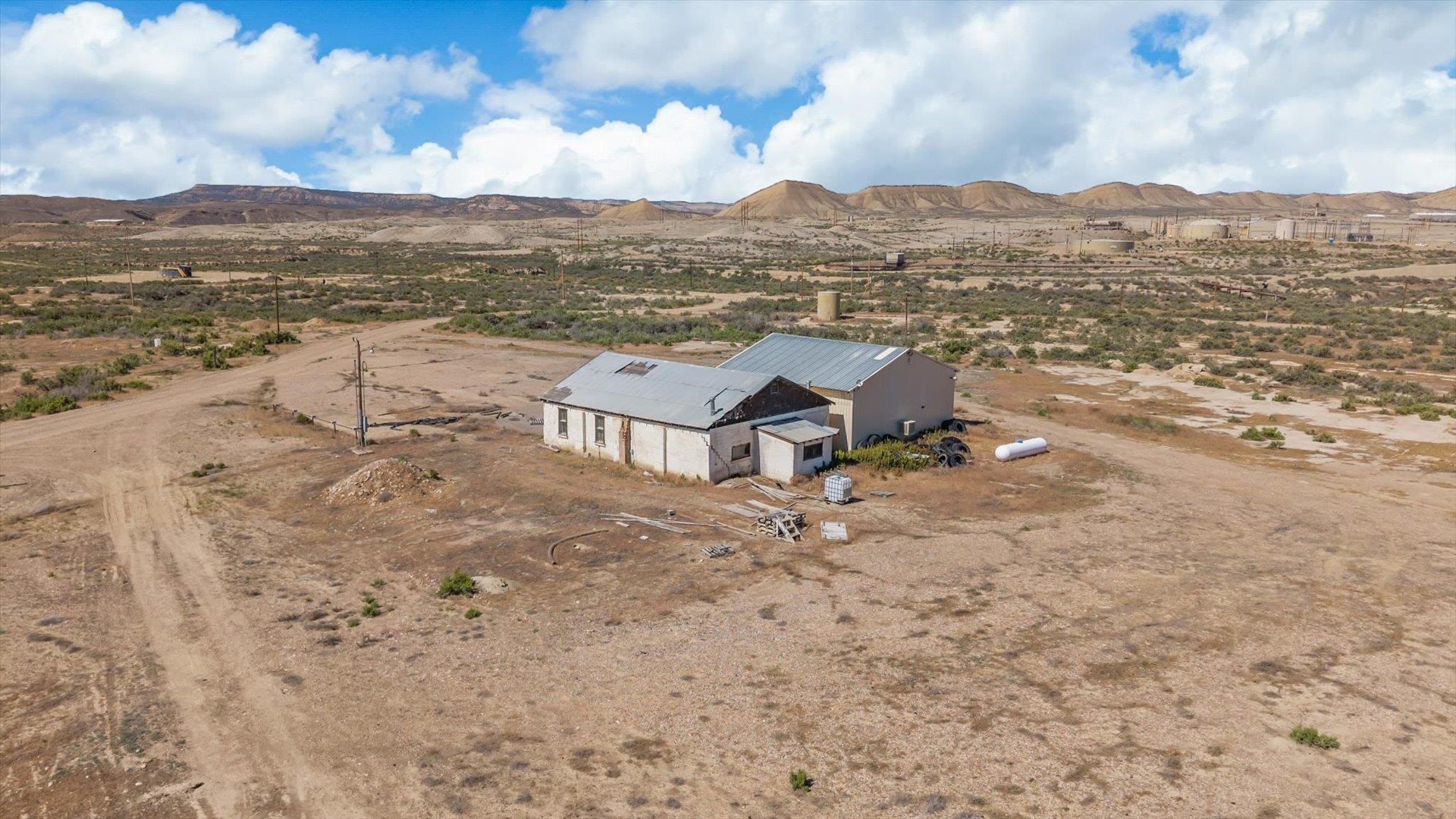 15672 Highway 64 Property Photo 13