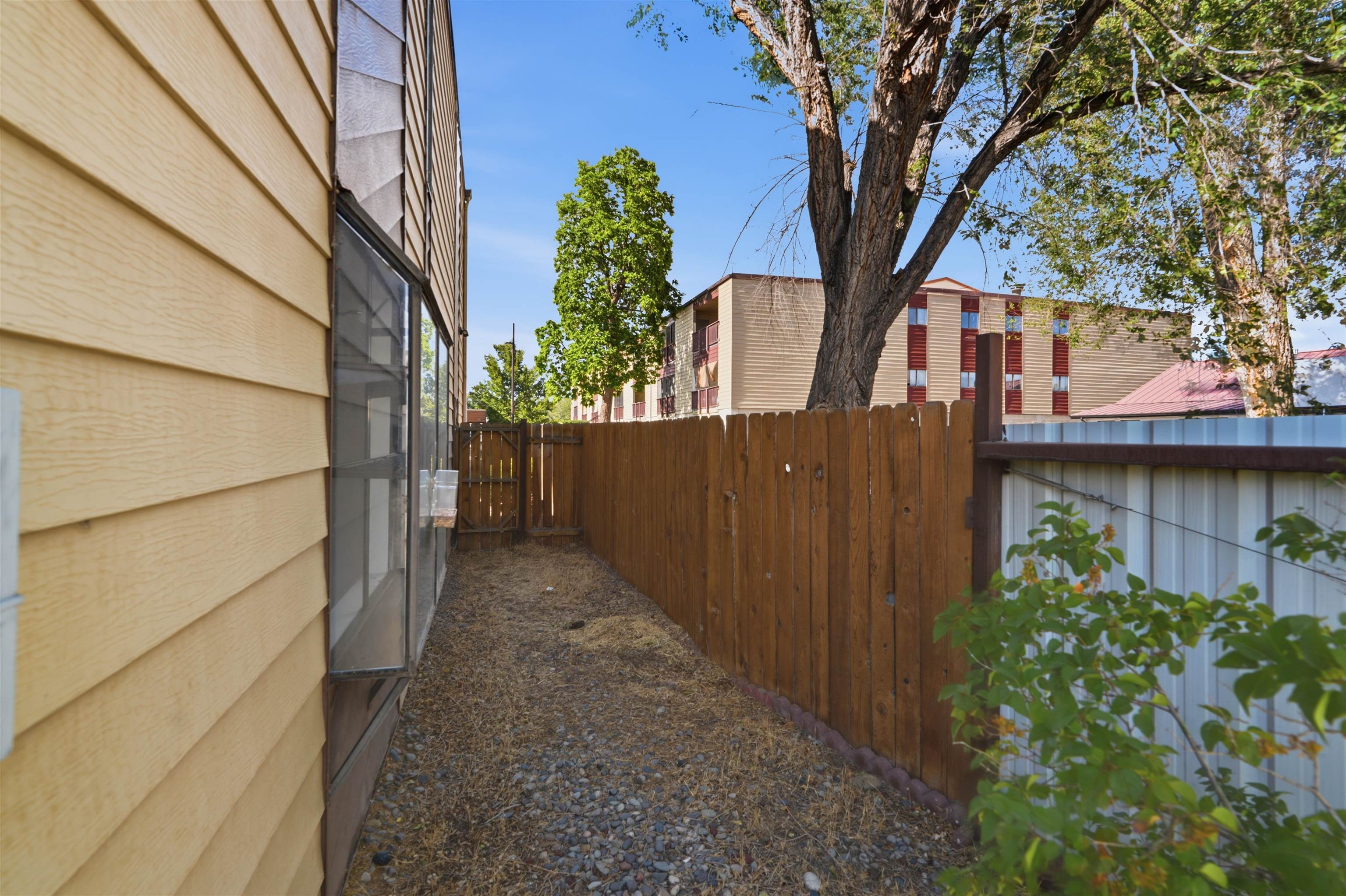 125 Franklin Avenue Property Photo 25
