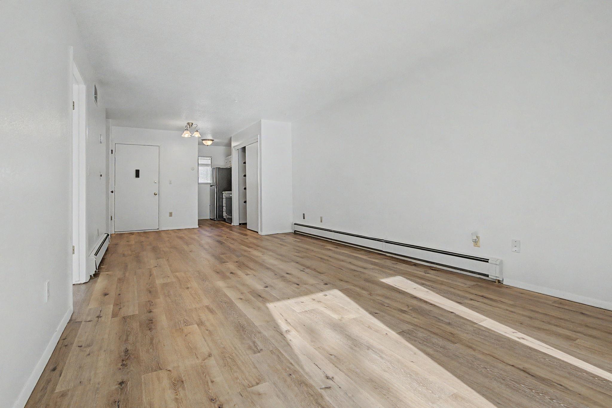 3156 Lakeside Drive Property Photo 7