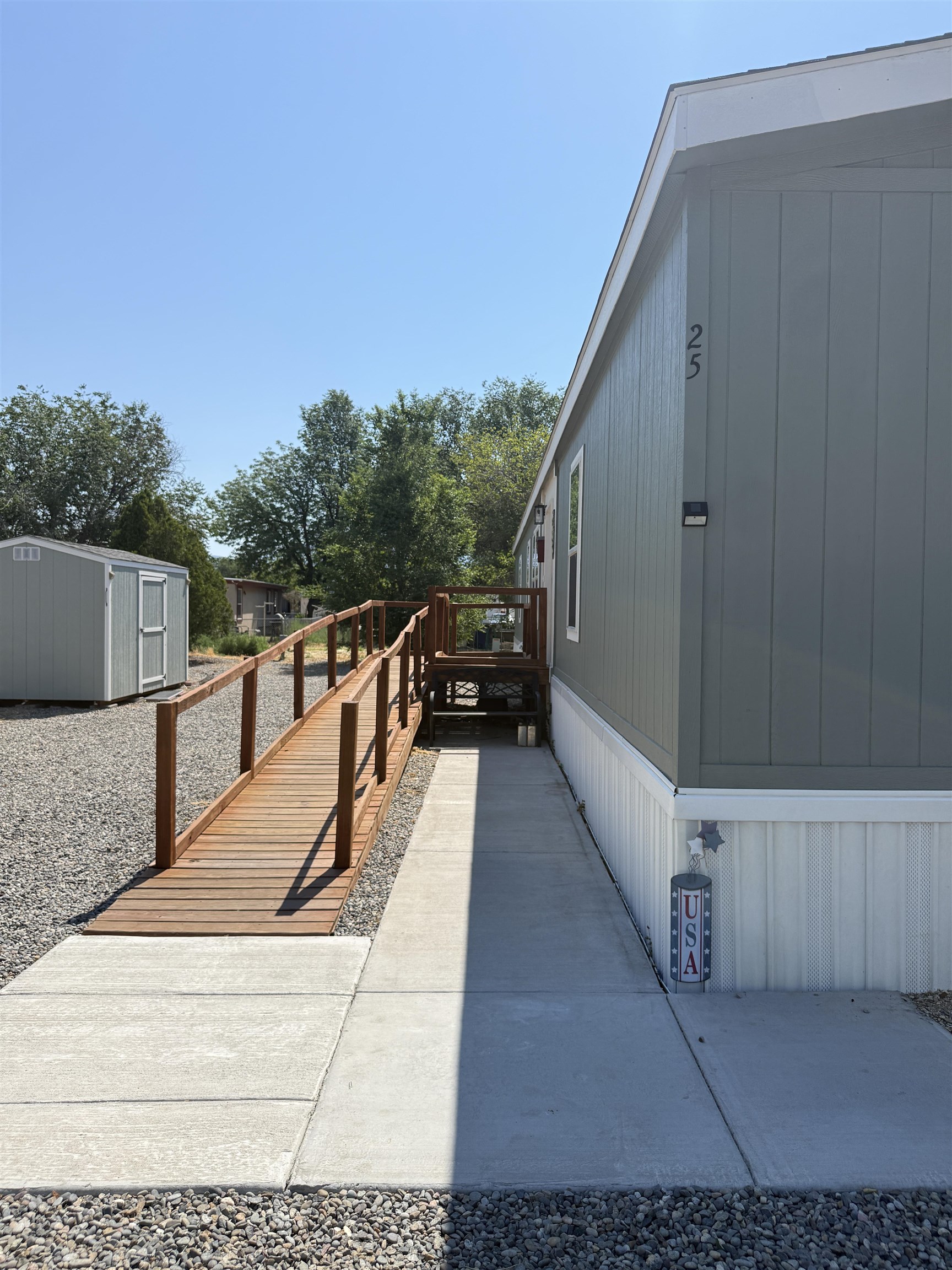 424 32 Road Property Photo 1