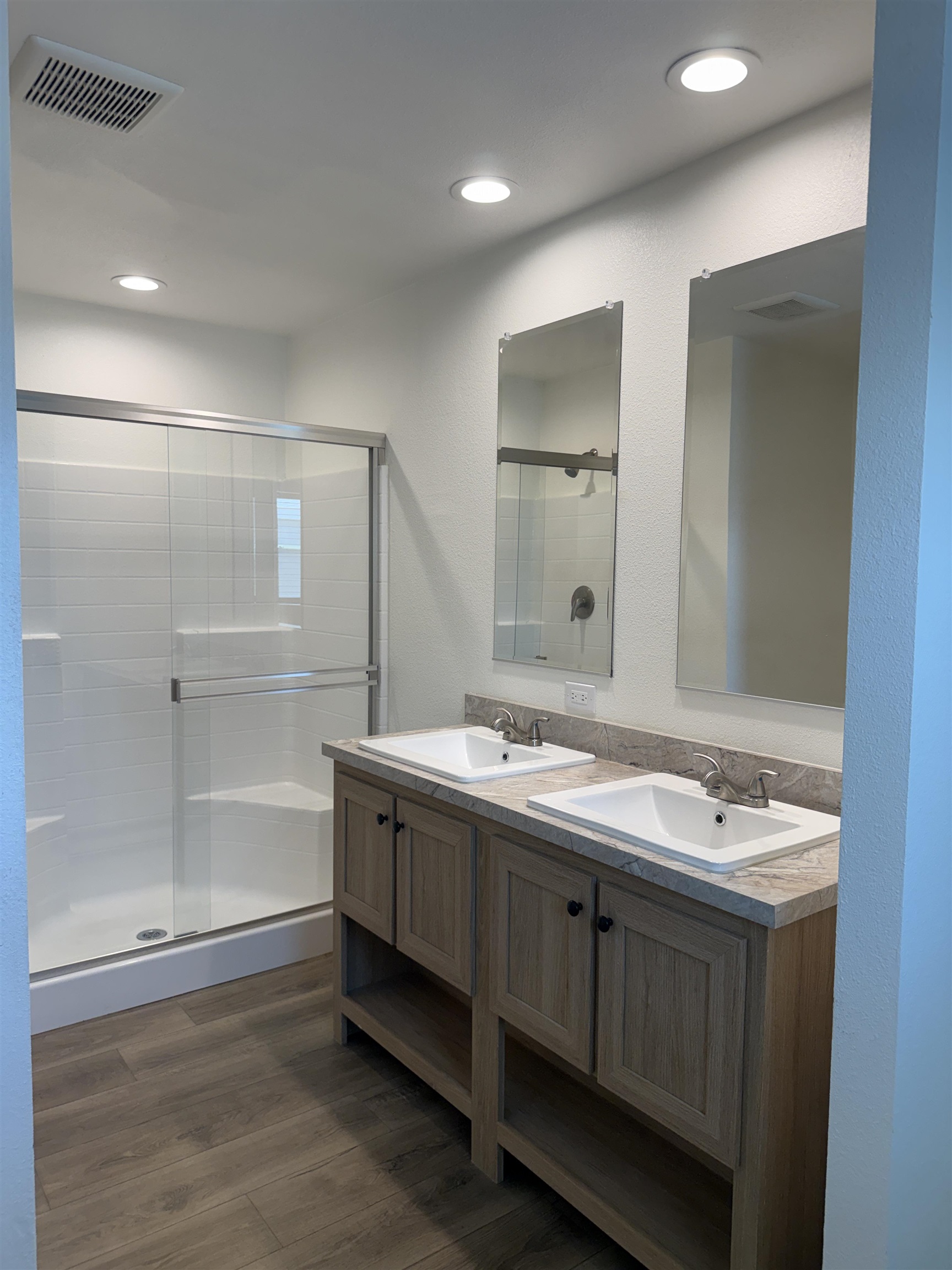 424 32 Road Property Photo 6