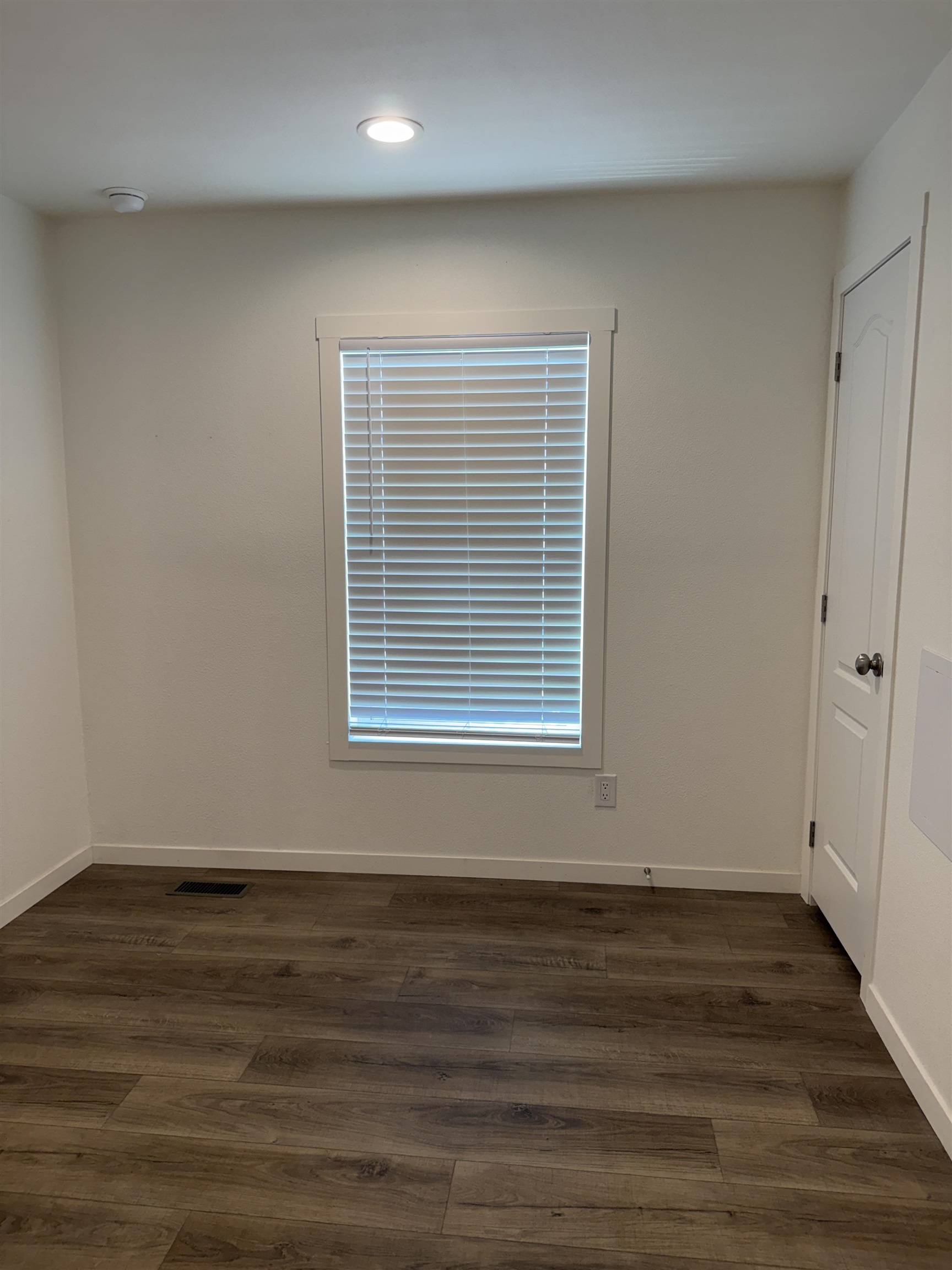 424 32 Road Property Photo 8