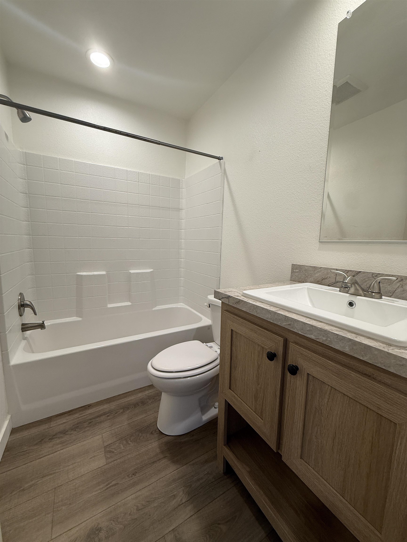 424 32 Road Property Photo 9