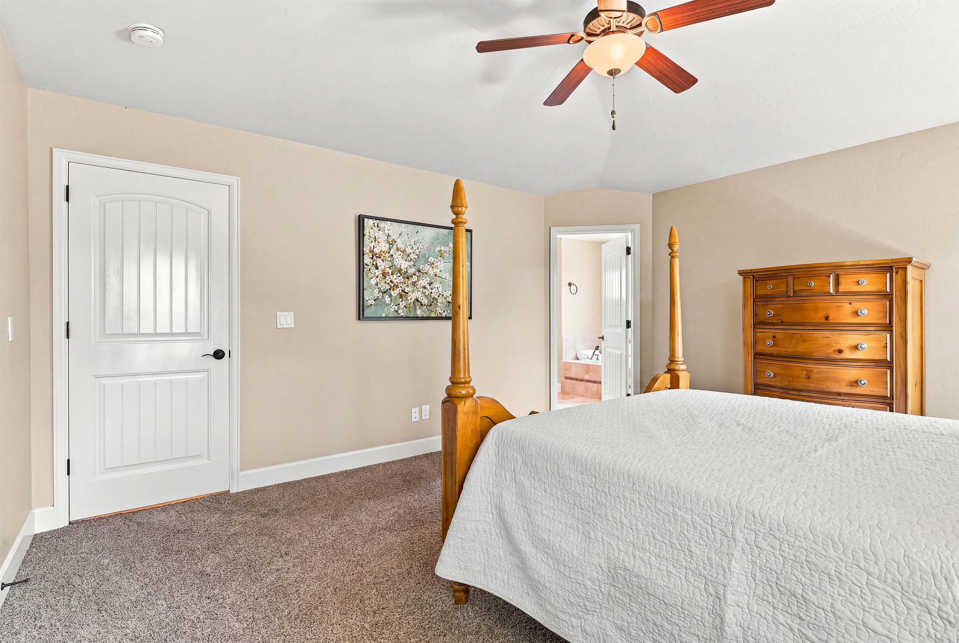 646 Pueblo Court Property Photo 22