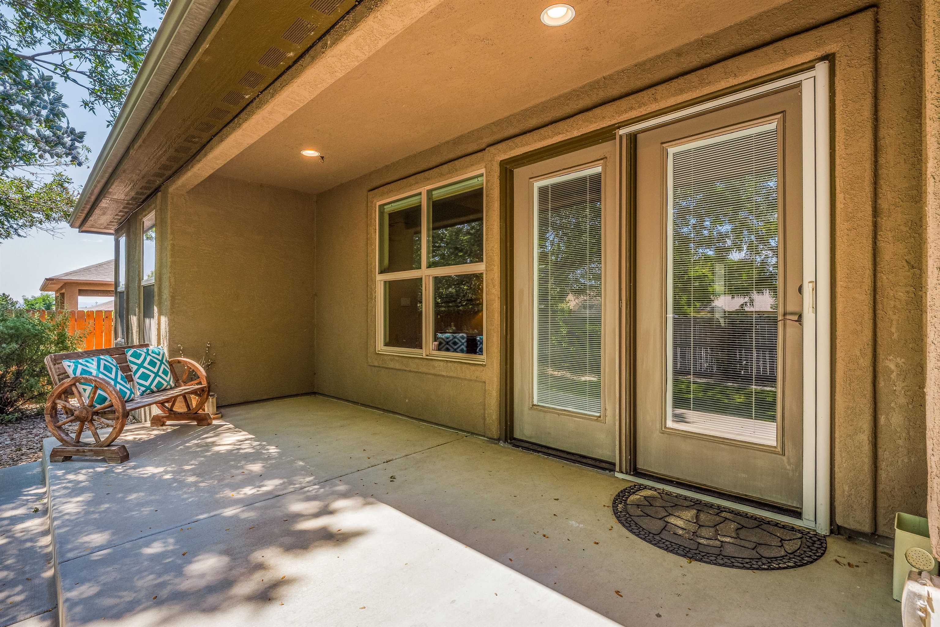 646 Pueblo Court Property Photo 33