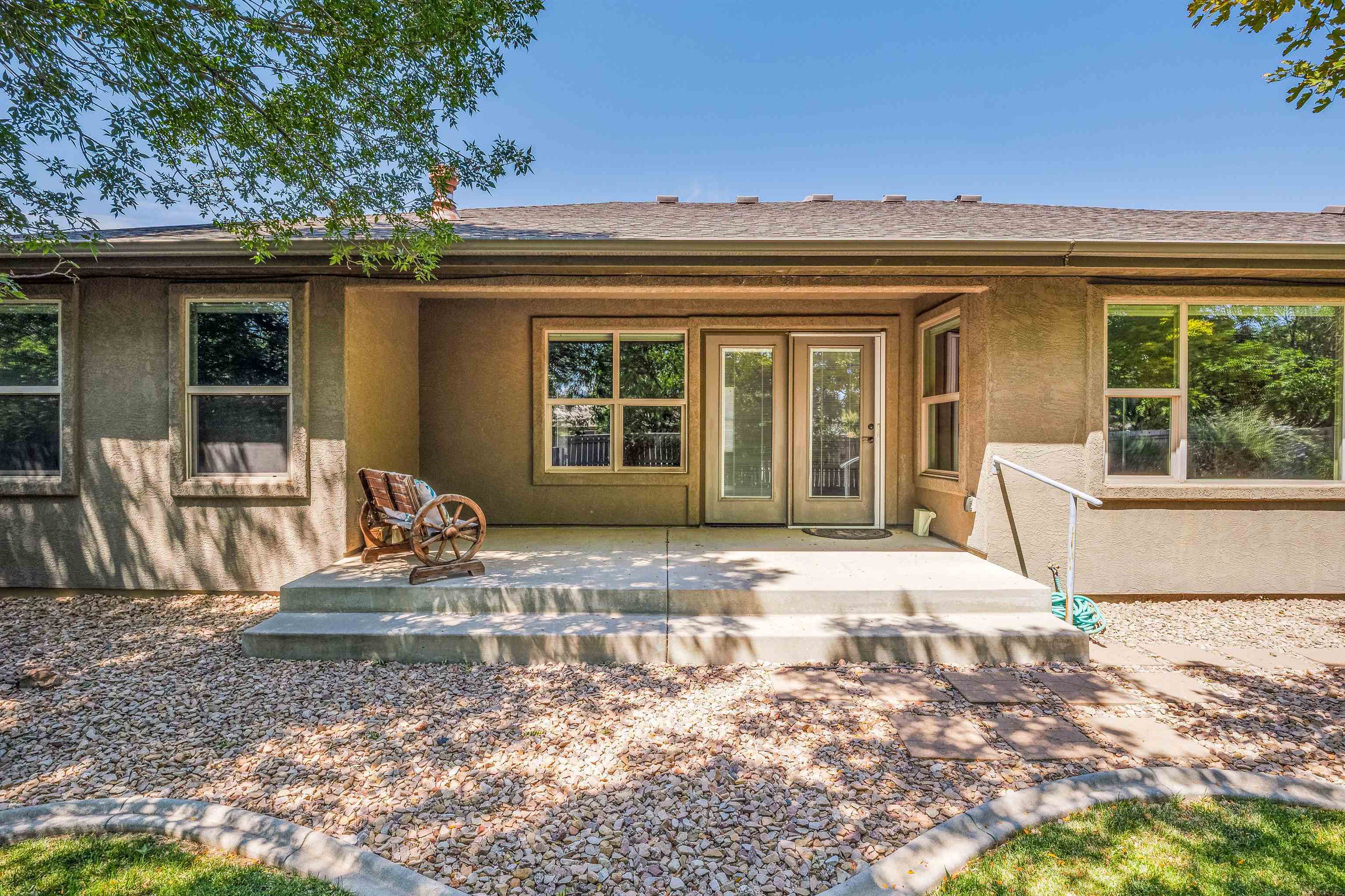 646 Pueblo Court Property Photo 35