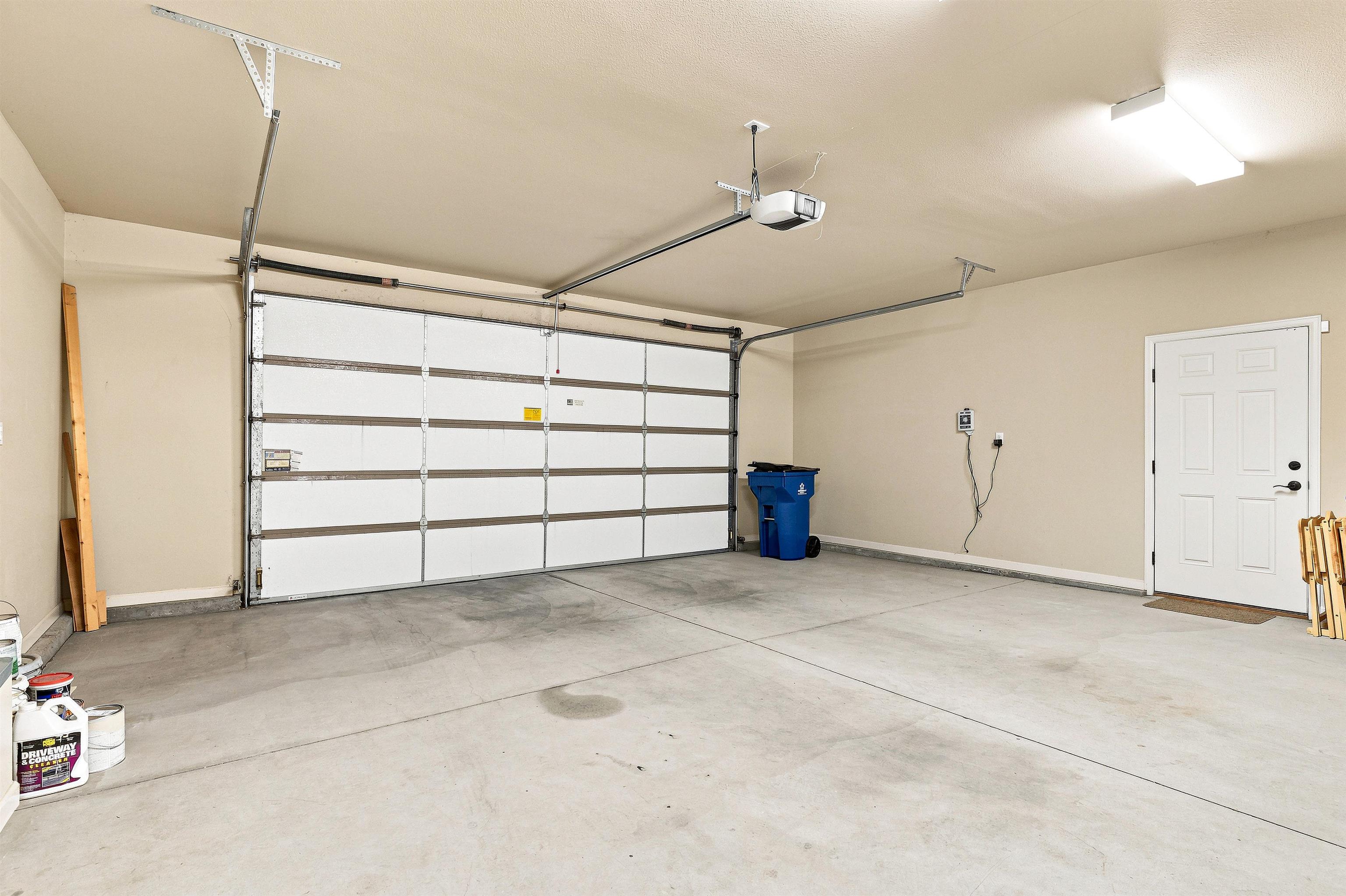 646 Pueblo Court Property Photo 42
