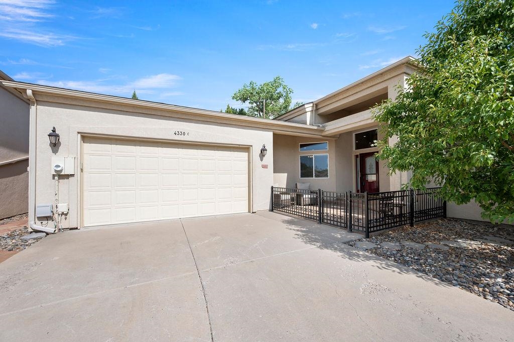 4330 N Club Court Property Photo 29