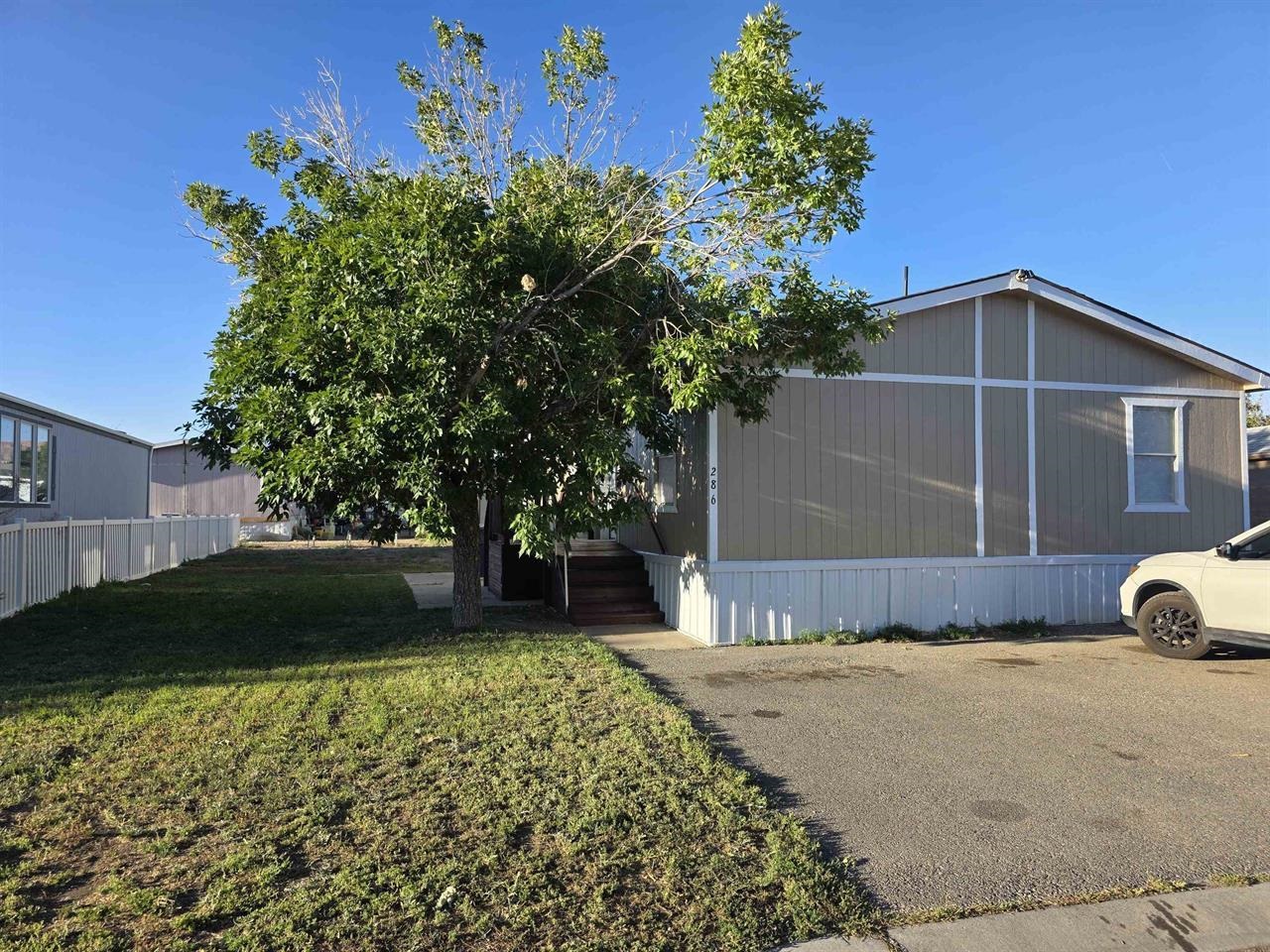 424 32 Road Property Photo 2