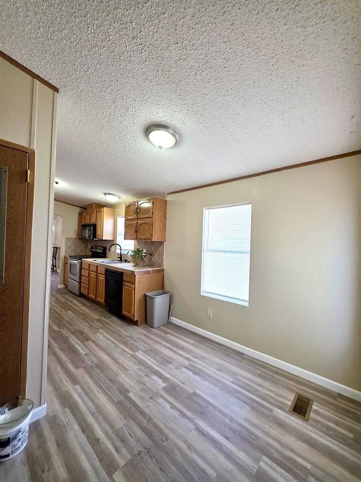 424 32 Road Property Photo 9