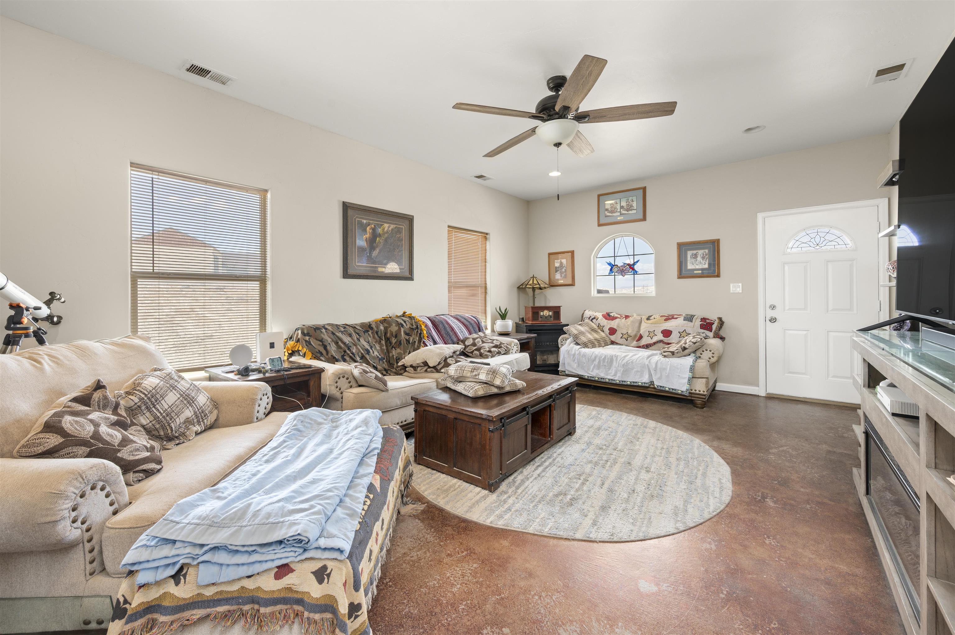 3509 Silverstone Drive Property Photo 7