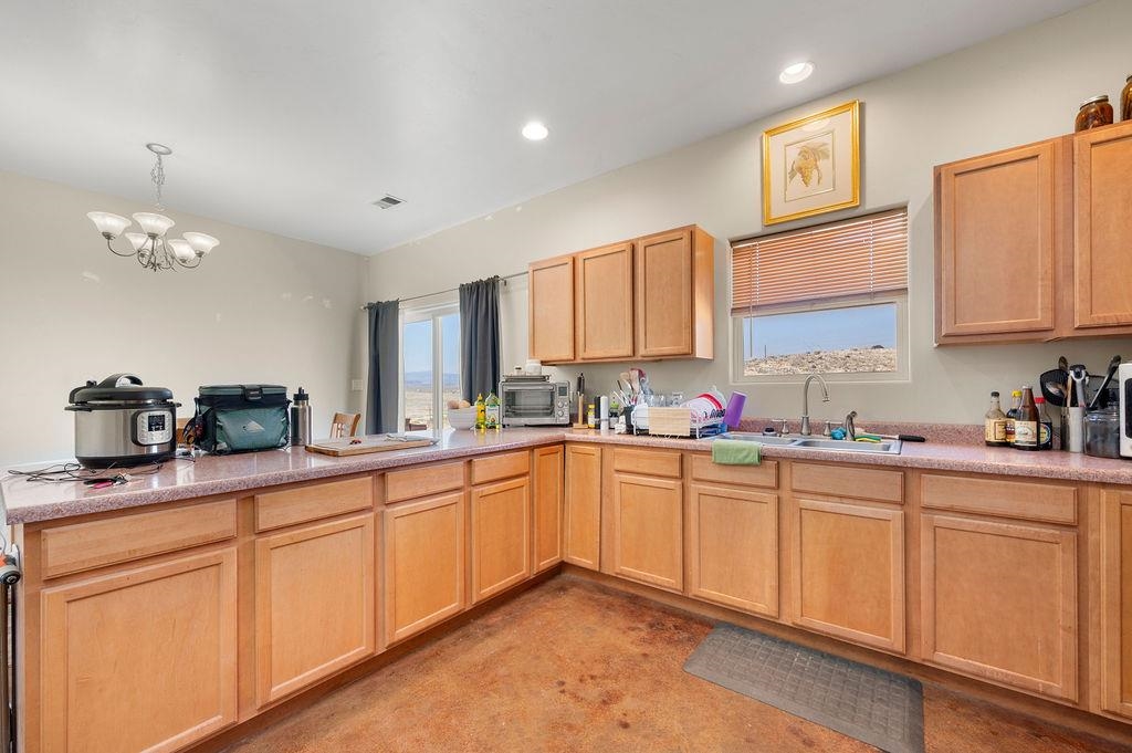 3509 Silverstone Drive Property Photo 10