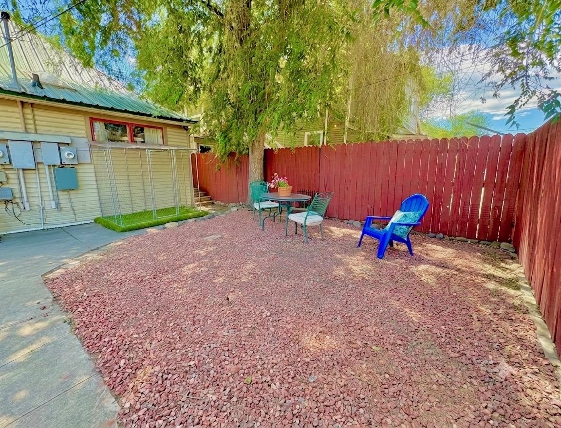 1038 Rood Avenue Property Photo 28