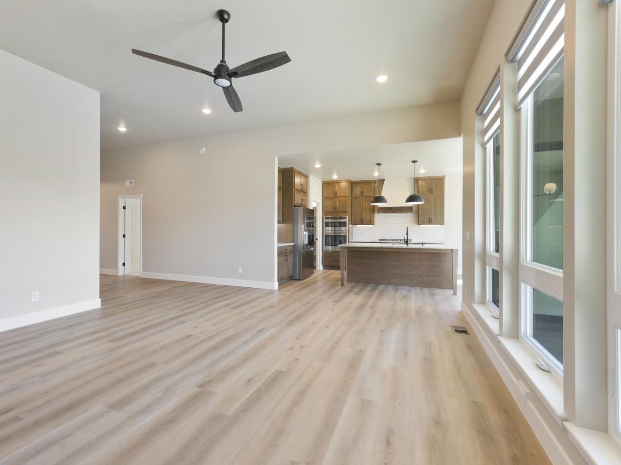 2267 Holy Cross Way Property Photo 5