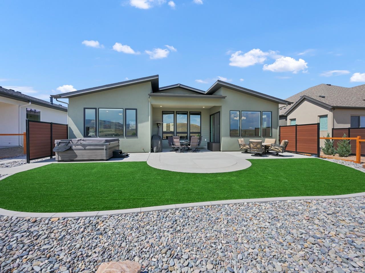 2267 Holy Cross Way Property Photo 27