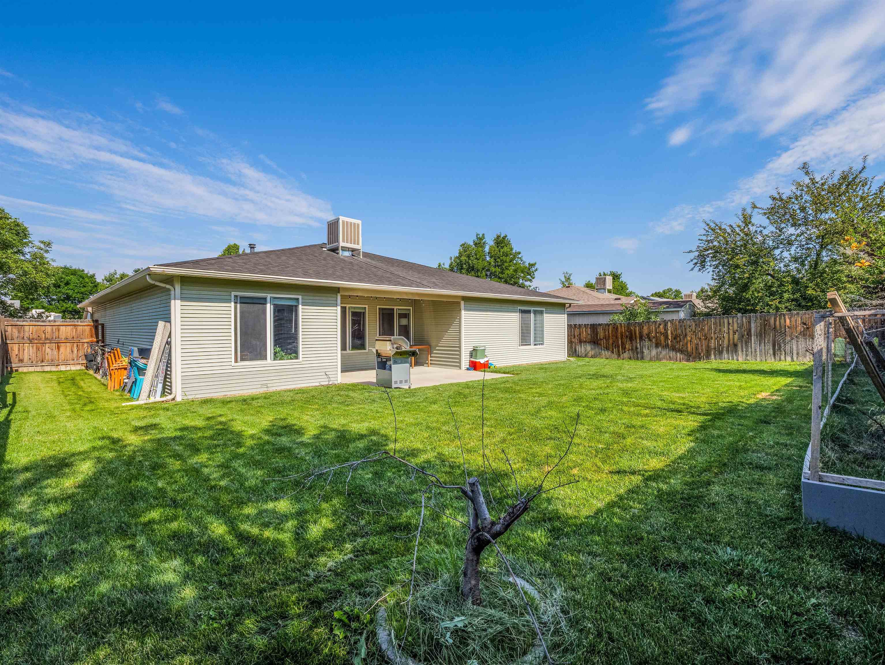 232 Narrow Leaf Drive Property Photo 29