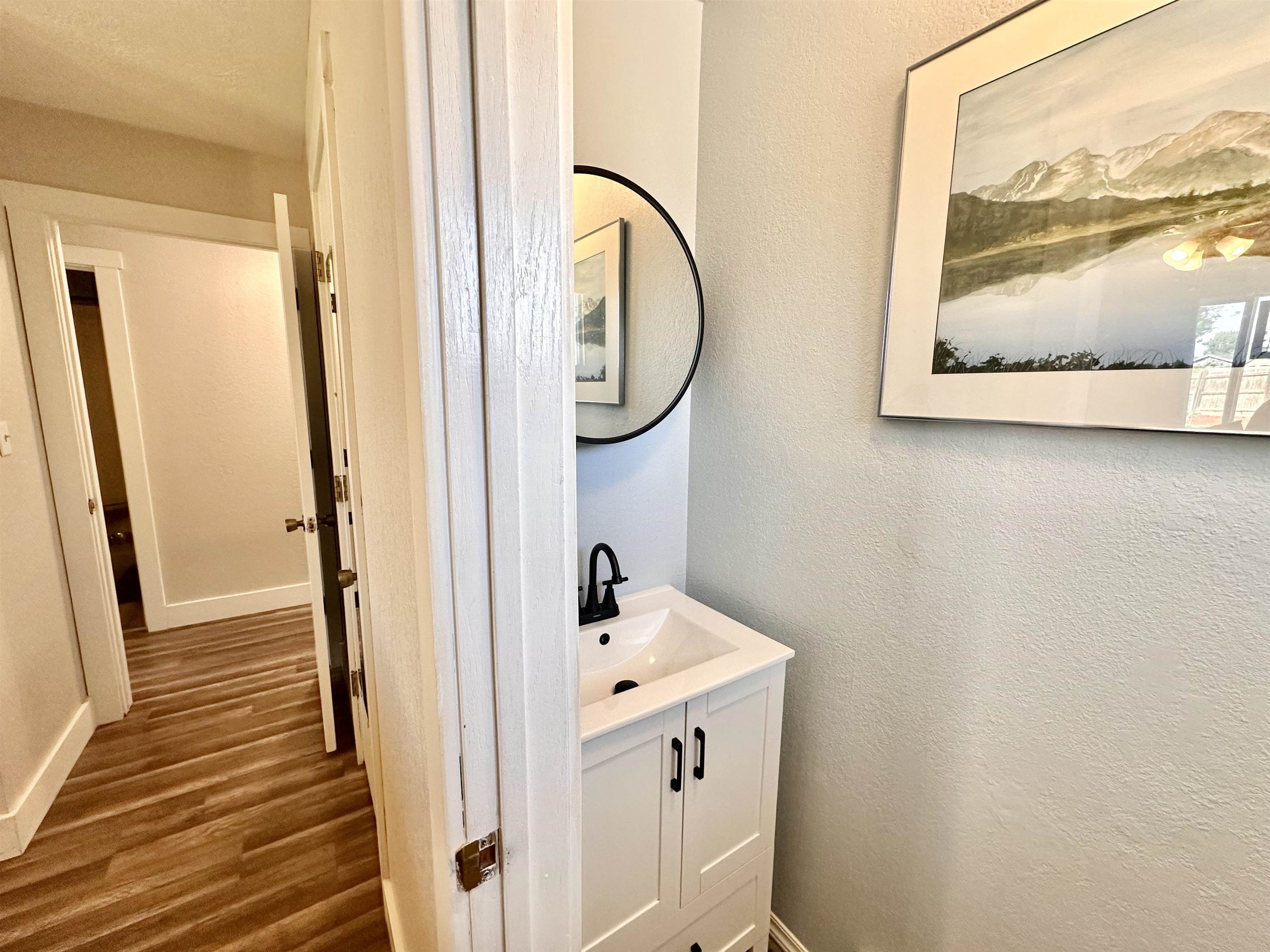 463 Seminole Court Property Photo 15