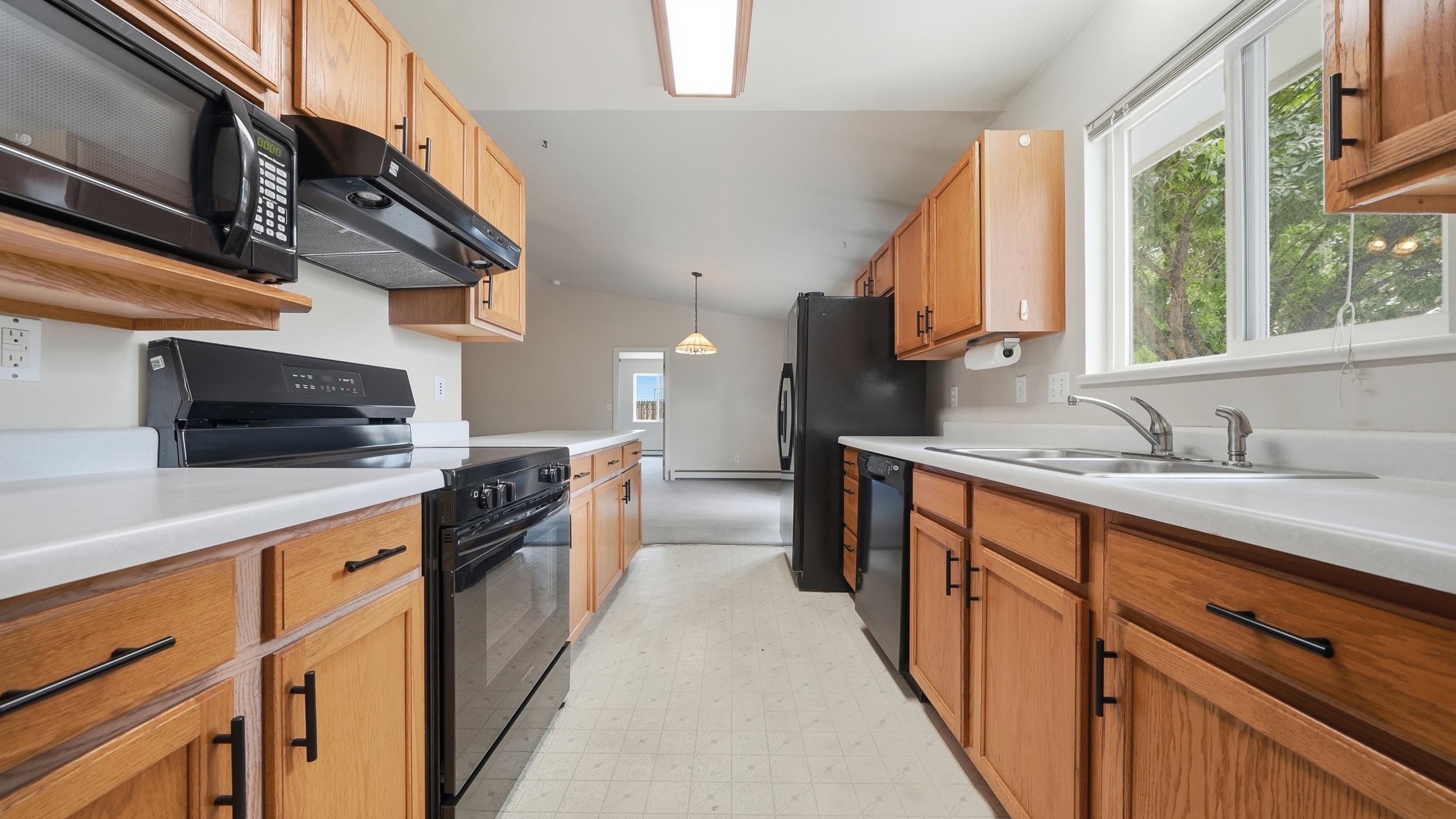 3035 Lancelot Place Property Photo 7