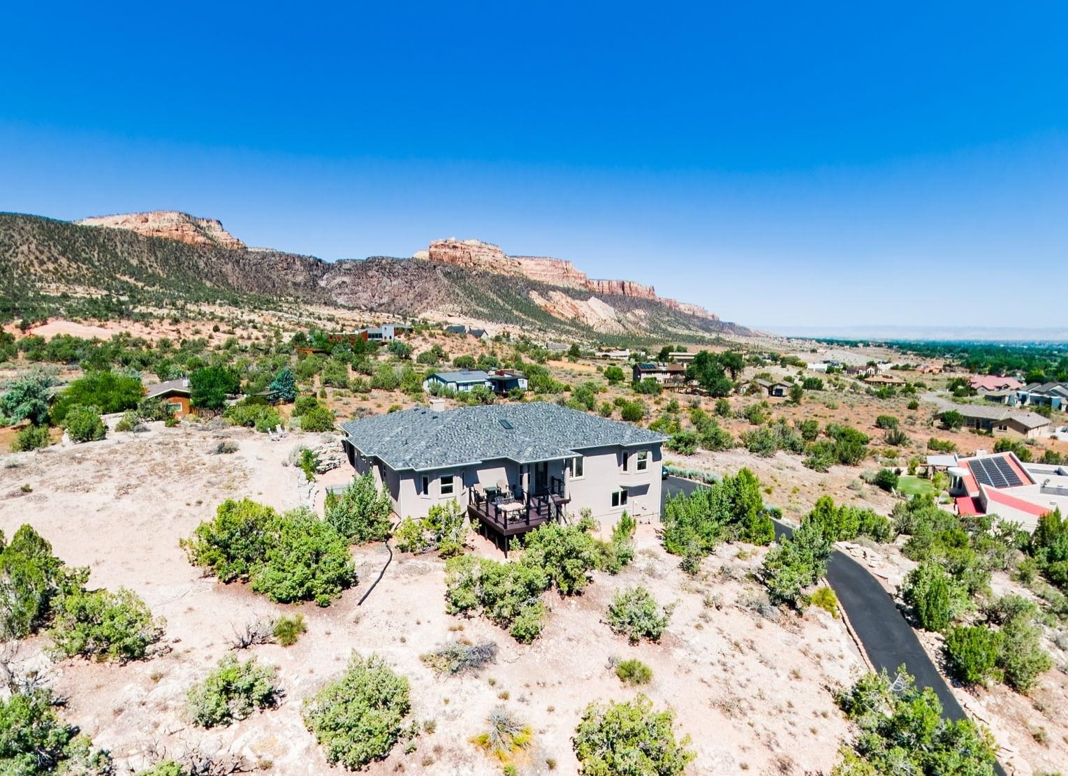2183 Quail Court