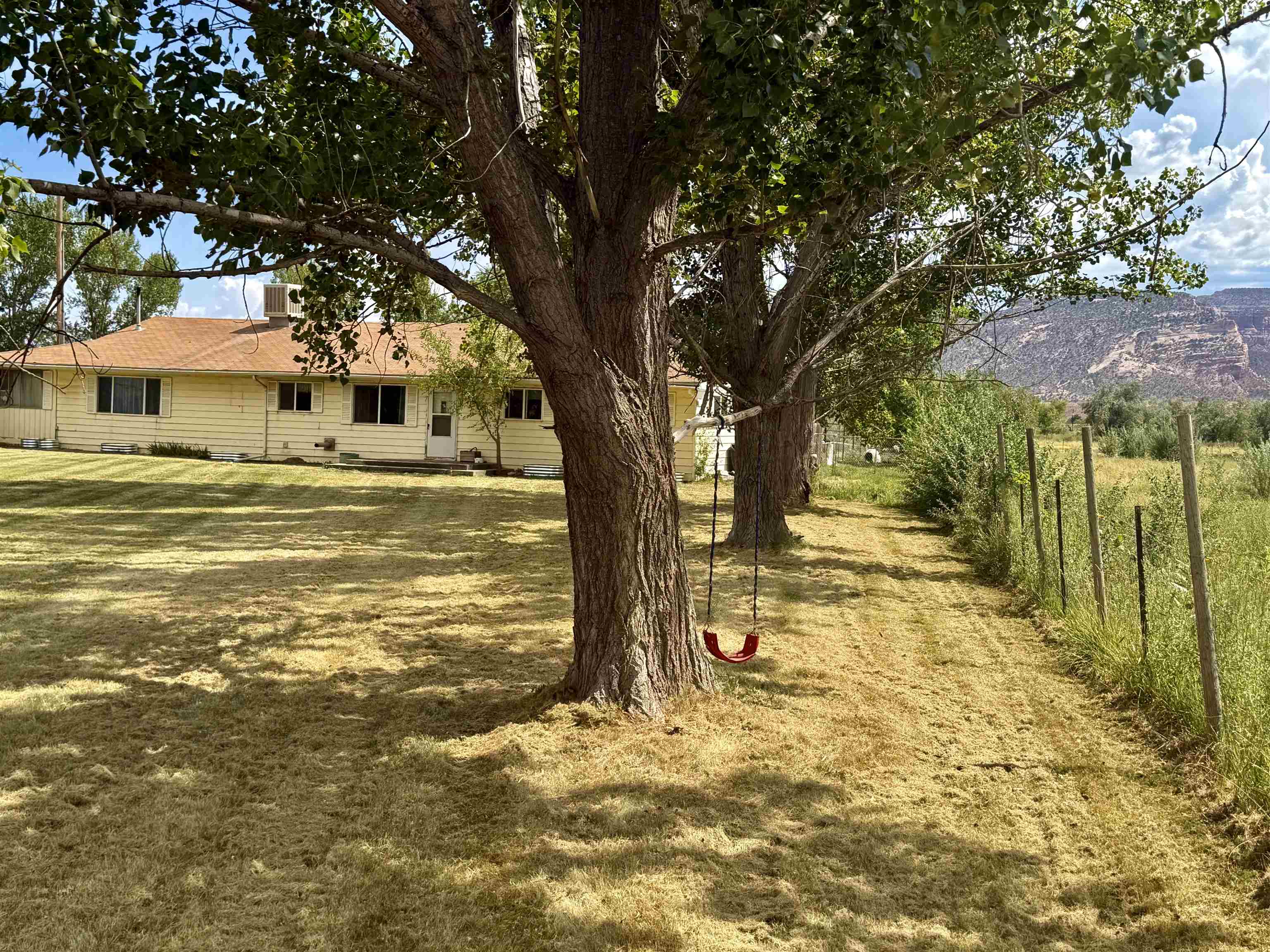 1865 Frontage Road Property Photo 1