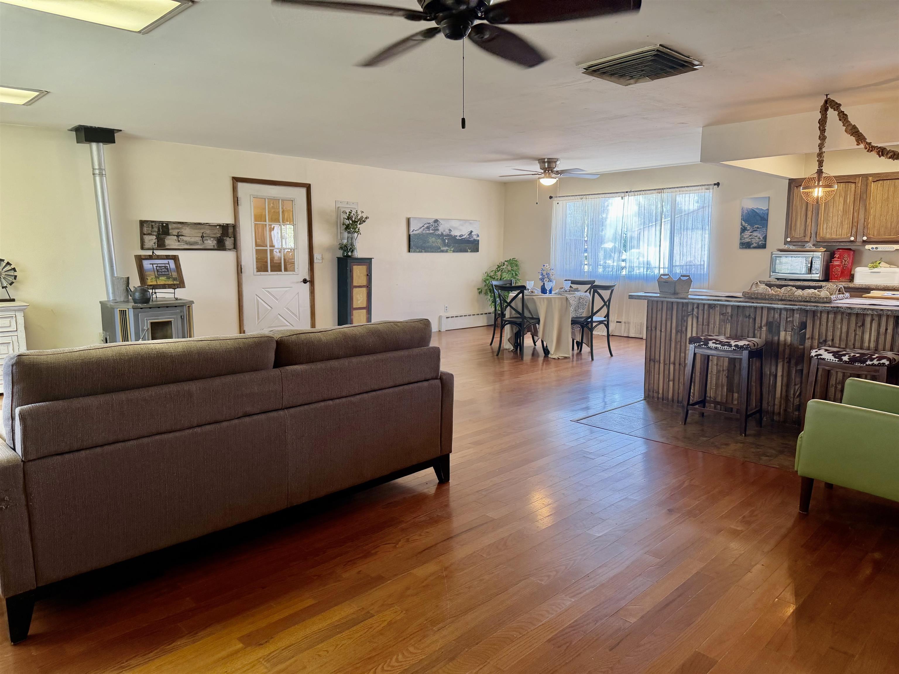 1865 Frontage Road Property Photo 4