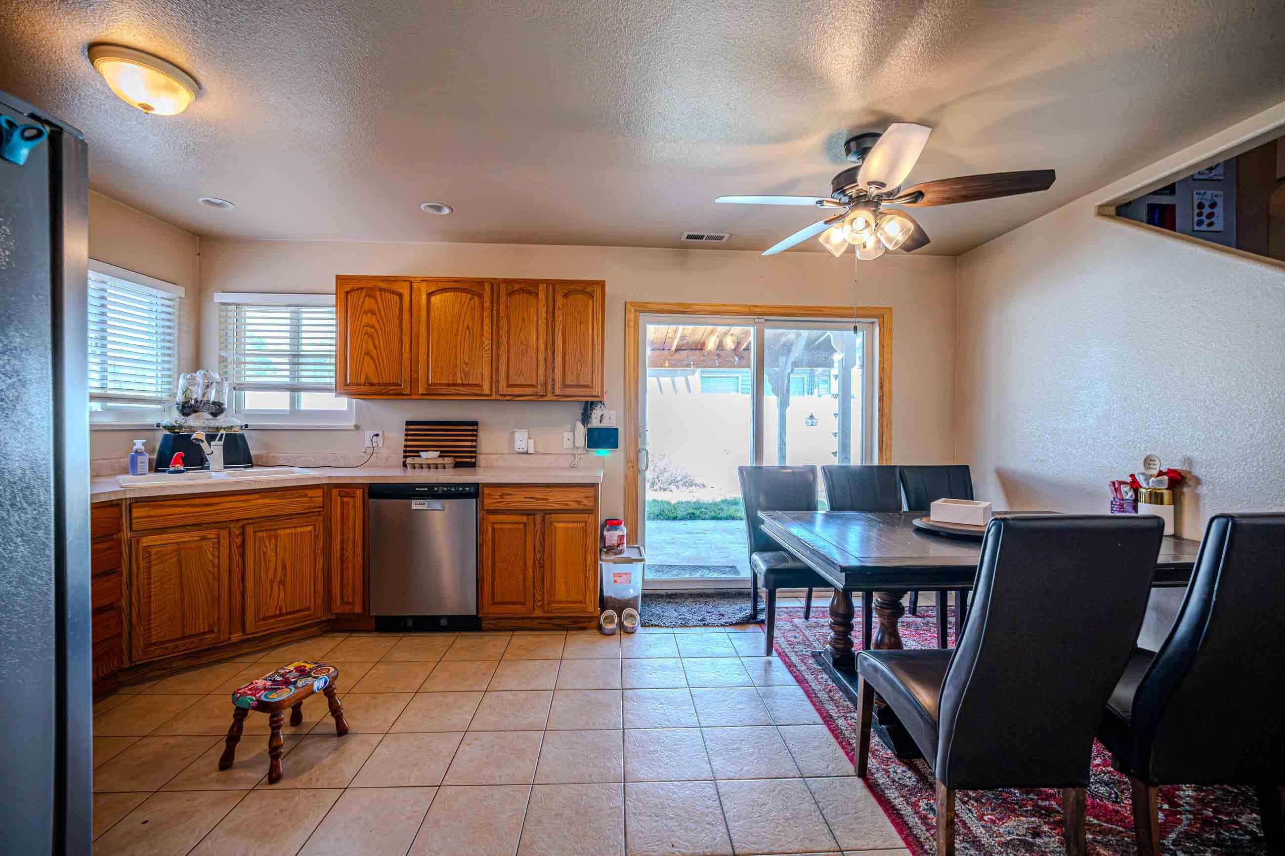 723 Granite Drive Property Photo 6
