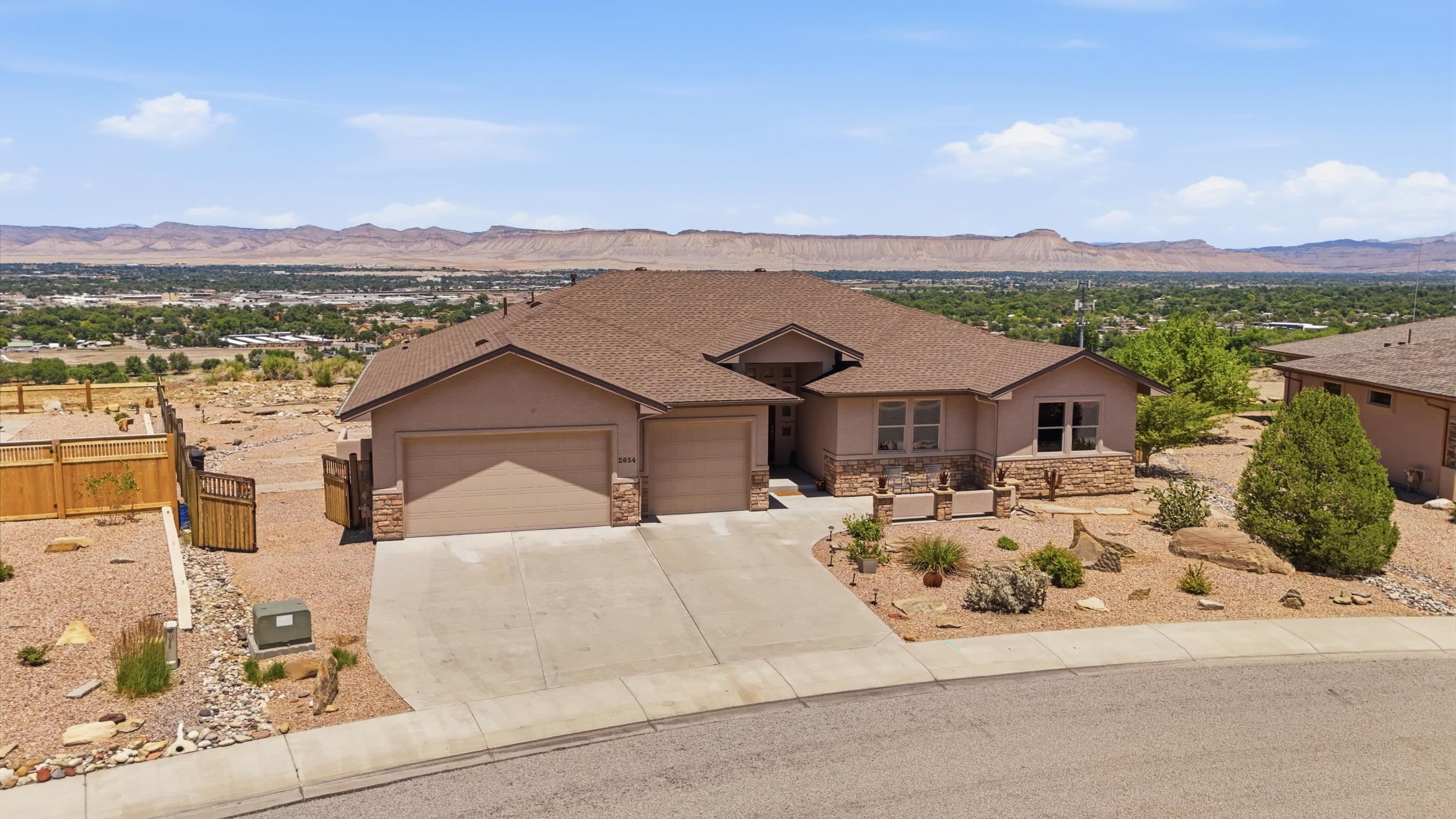 2654 Eagle Ridge Court Property Photo 3