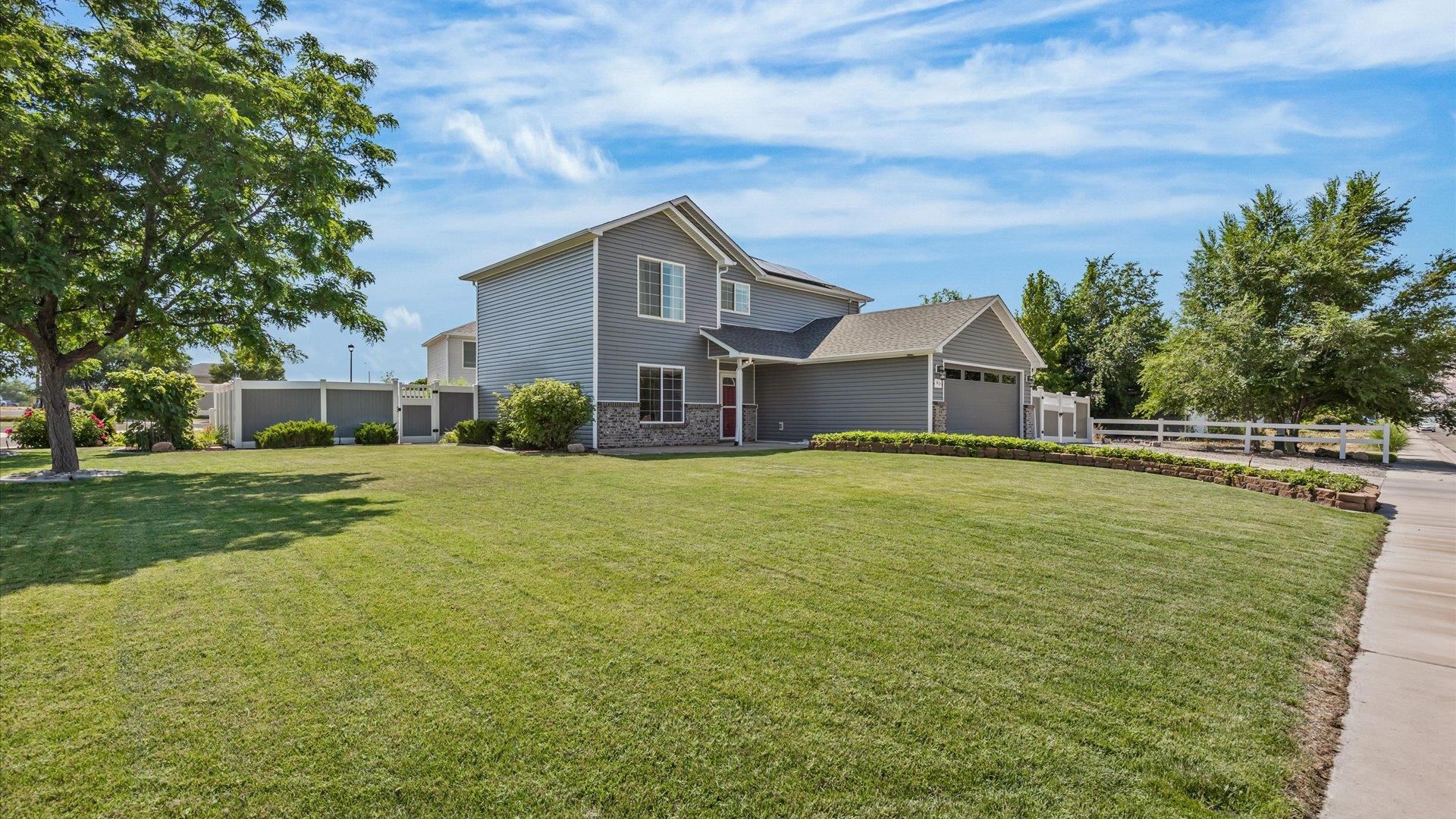 612 Quartz Drive Property Photo 3