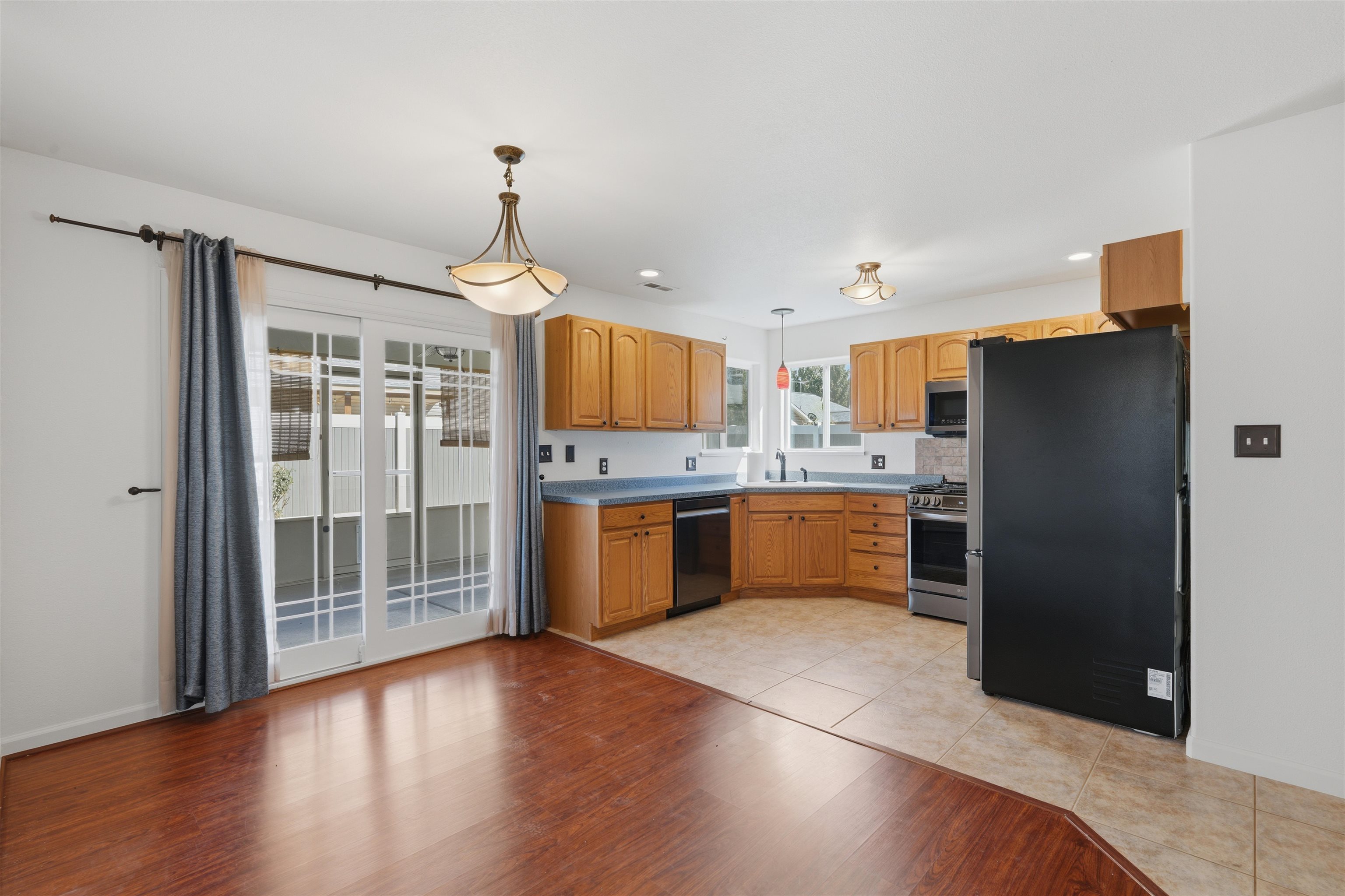 612 Quartz Drive Property Photo 8