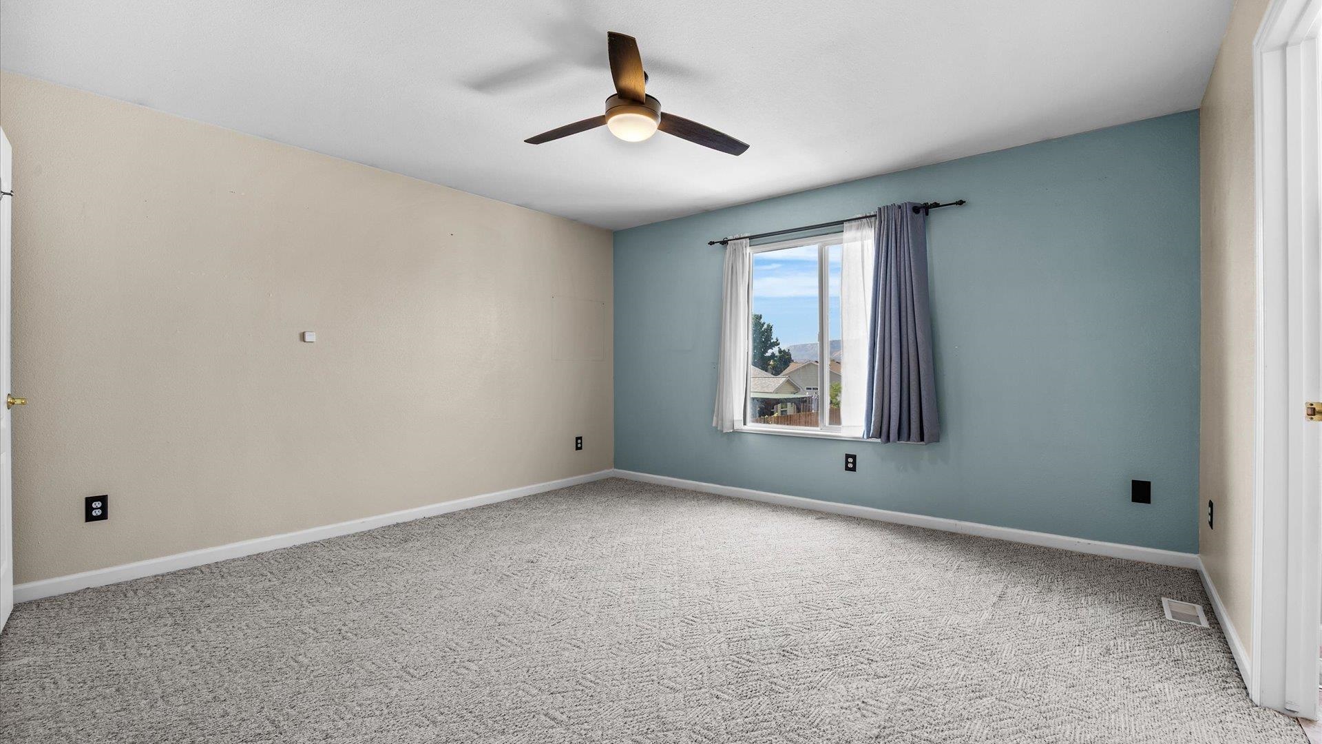 612 Quartz Drive Property Photo 20