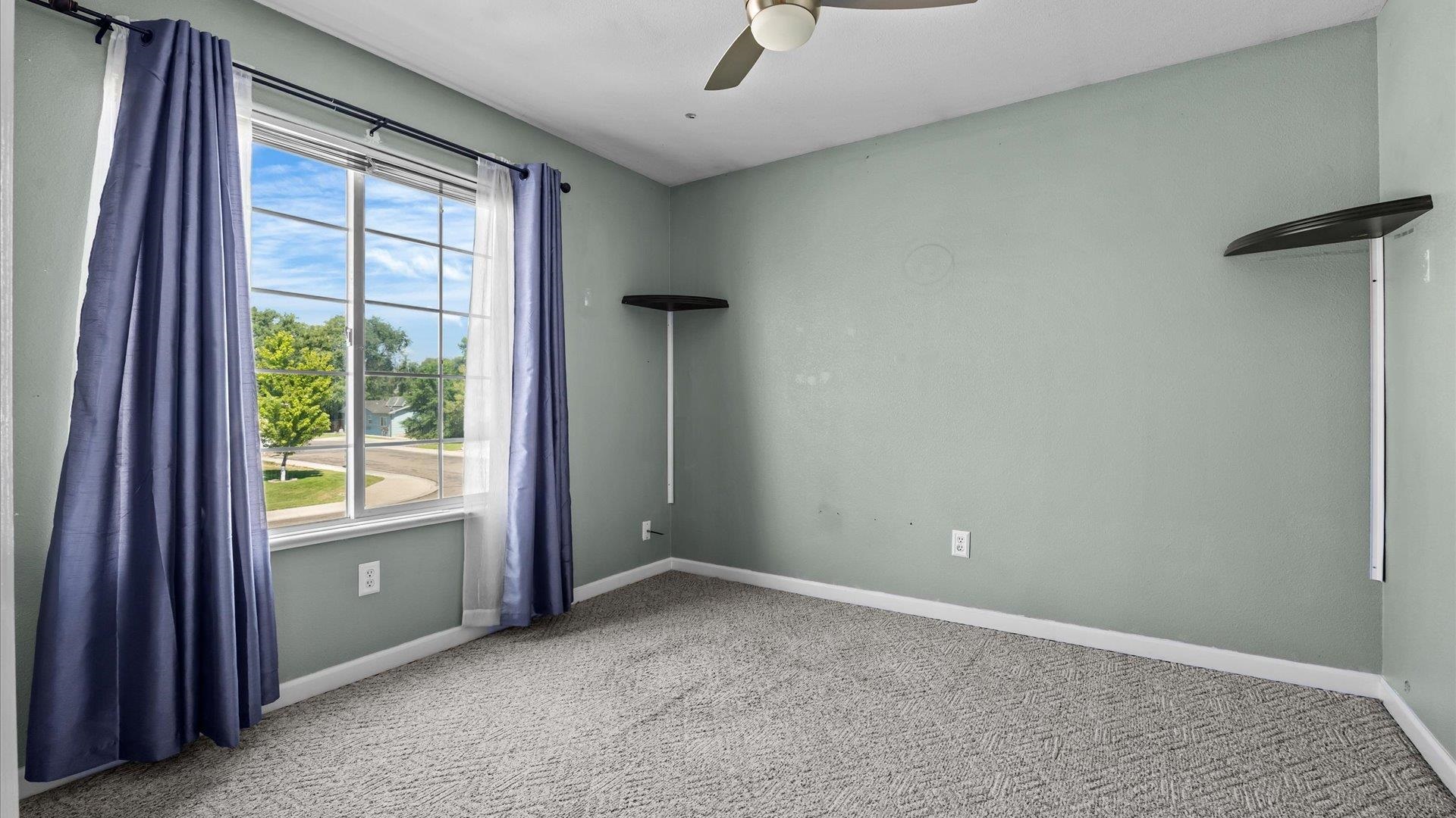 612 Quartz Drive Property Photo 26