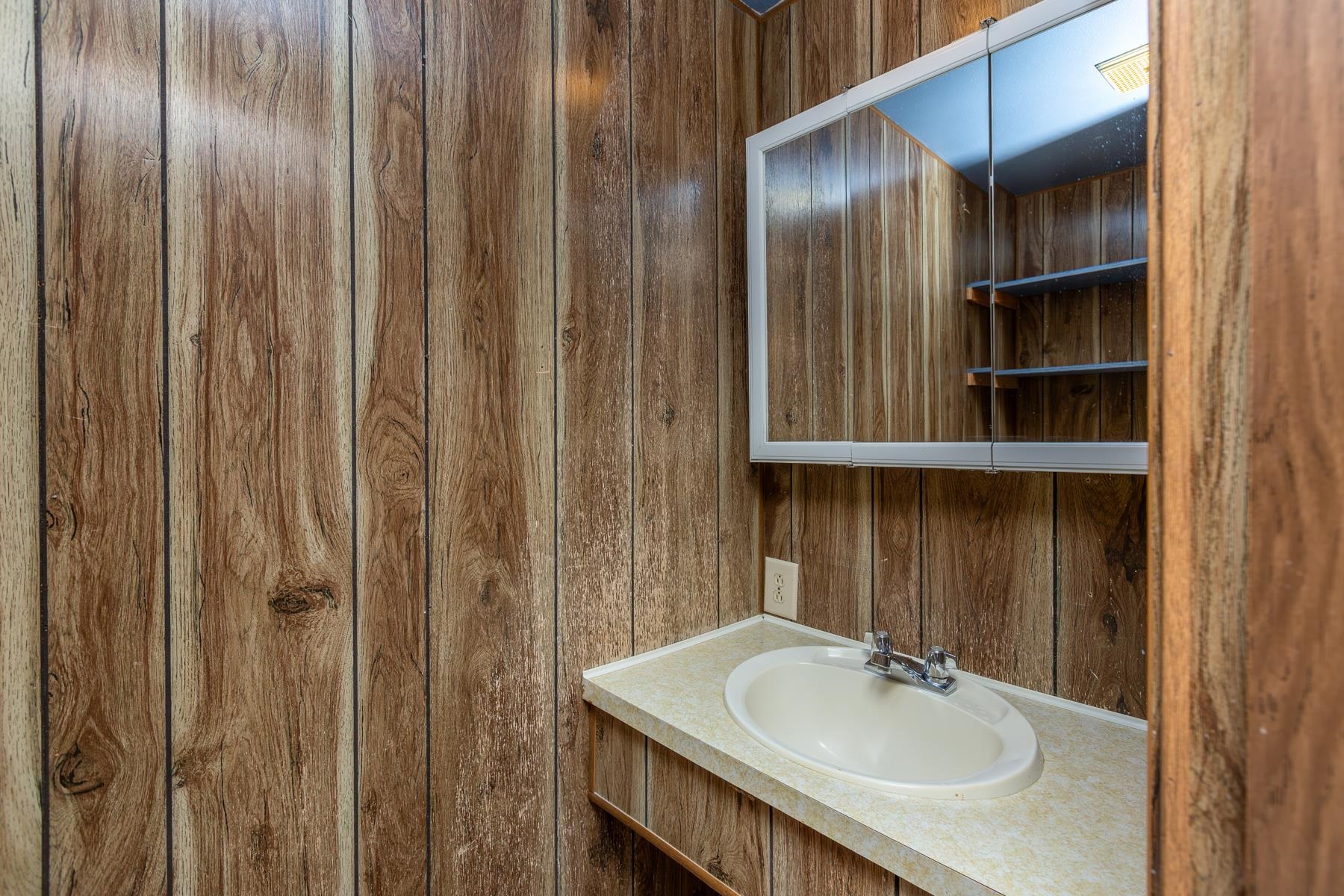 2958 Cedar Place Property Photo 9