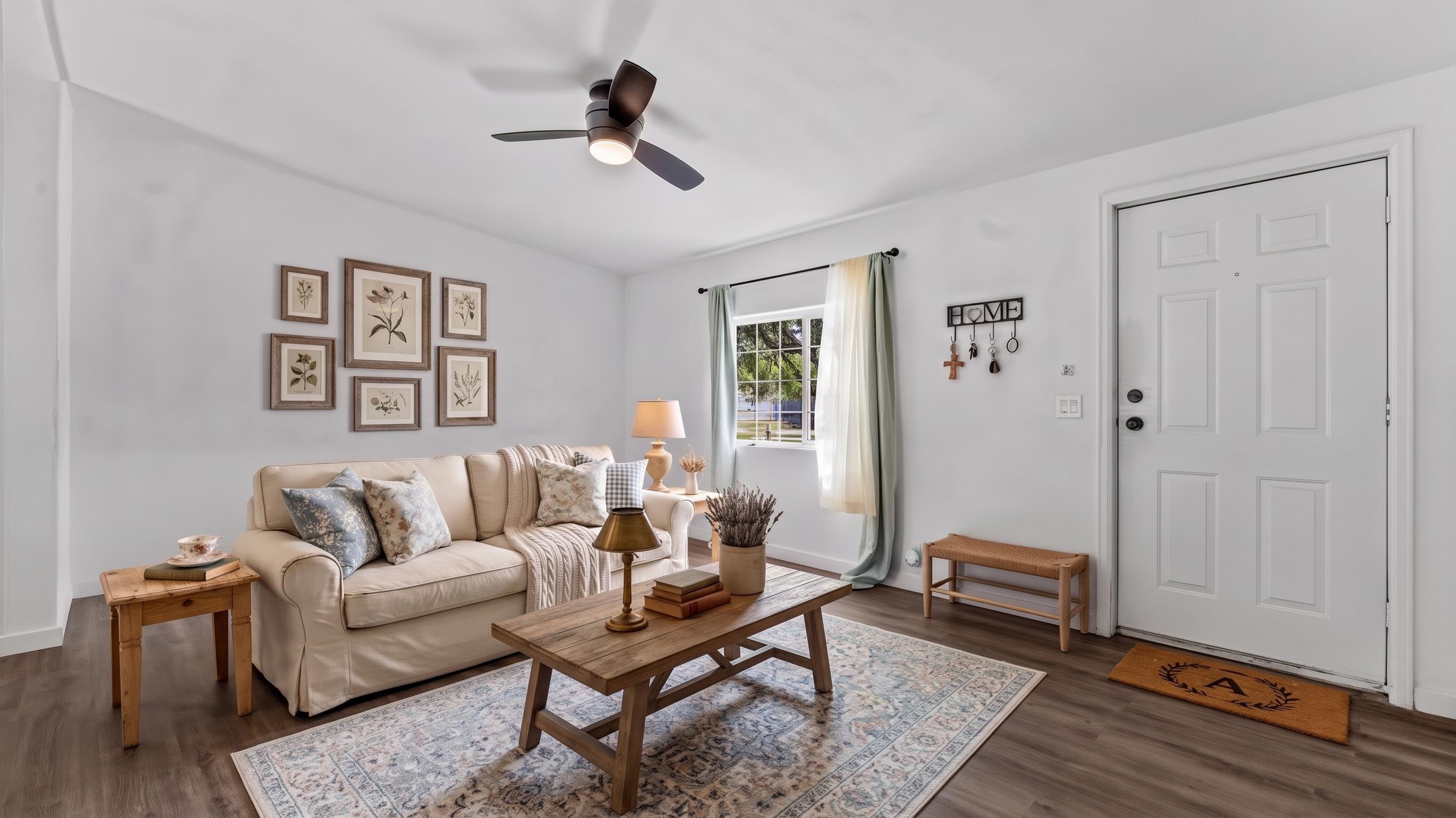 443 Lark Drive Property Photo 4