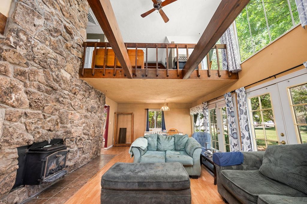 2178 Meadows Court Property Photo 4