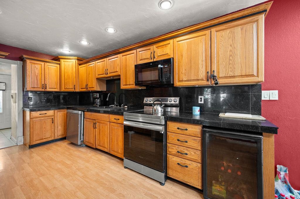 2178 Meadows Court Property Photo 9