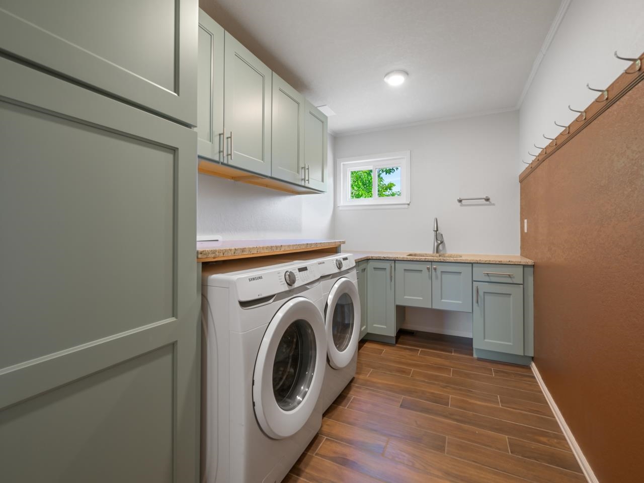 527 23 Road Property Photo 16