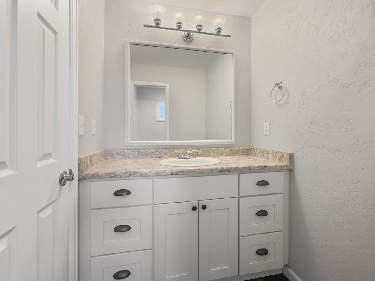 527 23 Road Property Photo 27