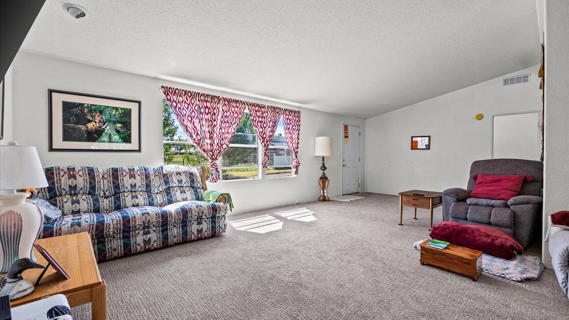 3208 A 9/10 Road Property Photo 8