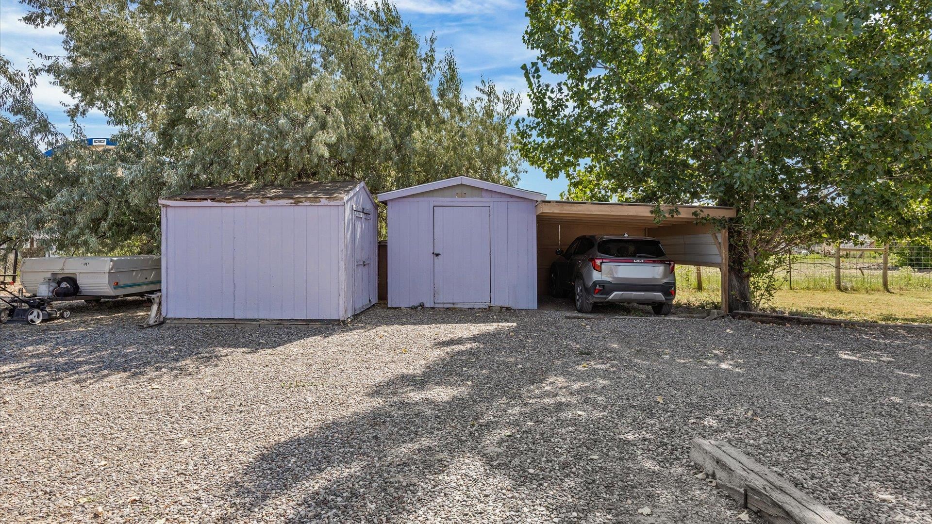 3208 A 9/10 Road Property Photo 24